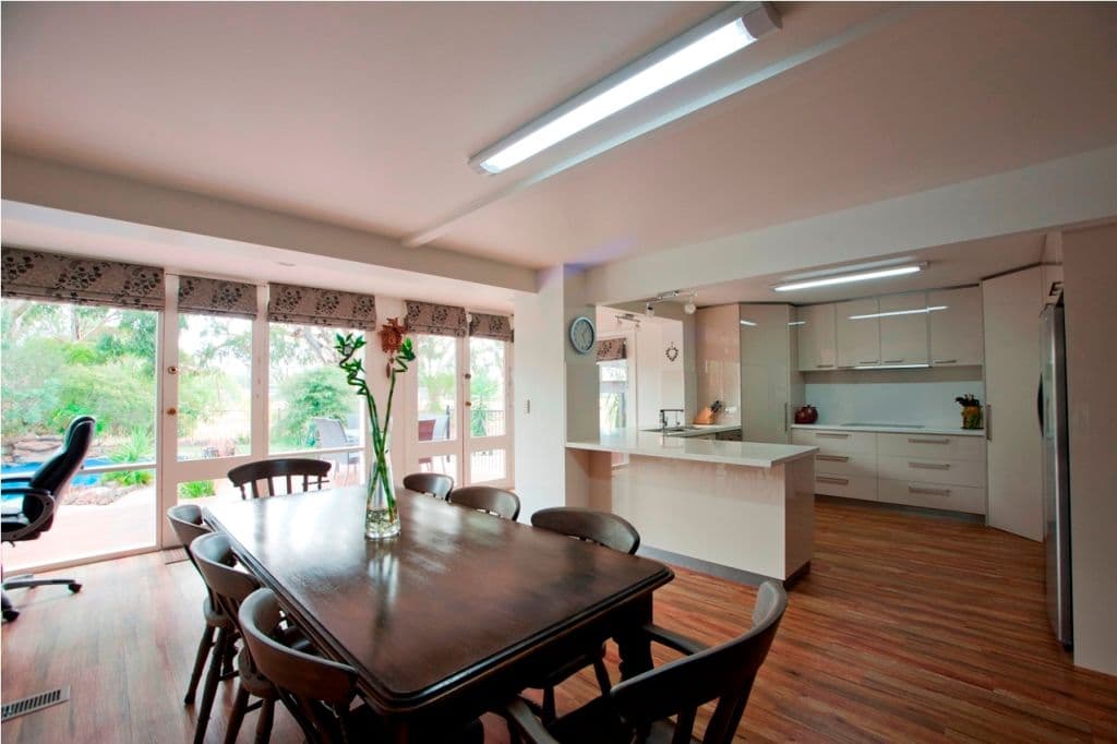 28 Rutley Crescent, ECHUCA VIC 3564, Echuca - Thumbnail 2