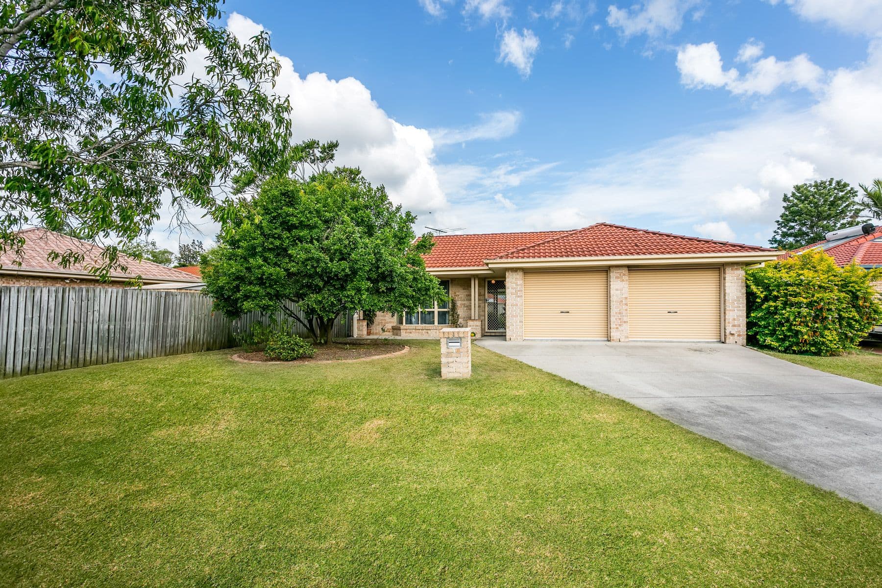 4 Ku-Ring-Gai Close, Loganholme QLD 4129, Loganholme - Image 1