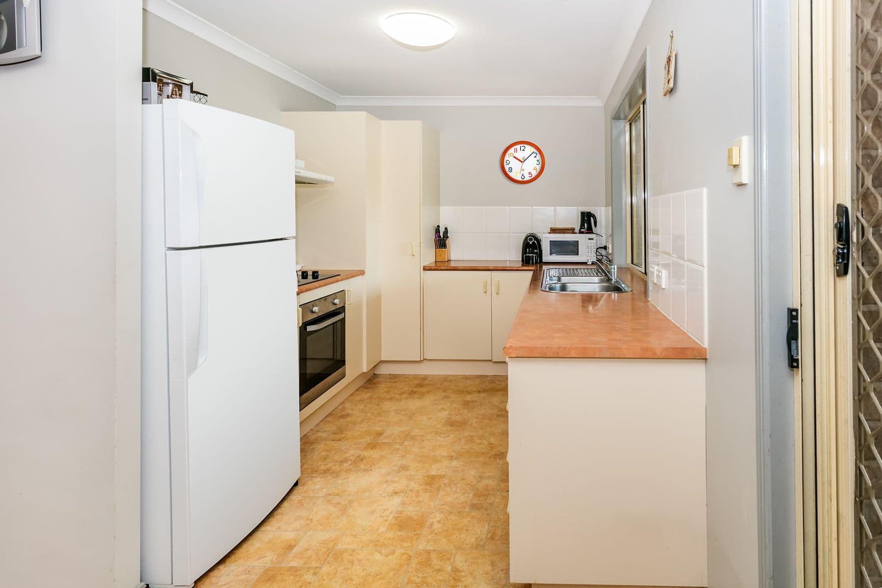 4 Ku-Ring-Gai Close, Loganholme QLD 4129, Loganholme - Thumbnail 5