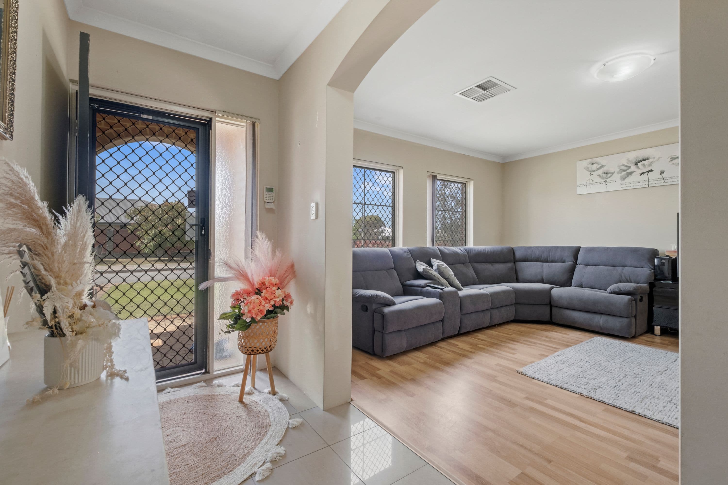 3 Elgin Road, Canning Vale WA 6155, Canning Vale - Thumbnail 3