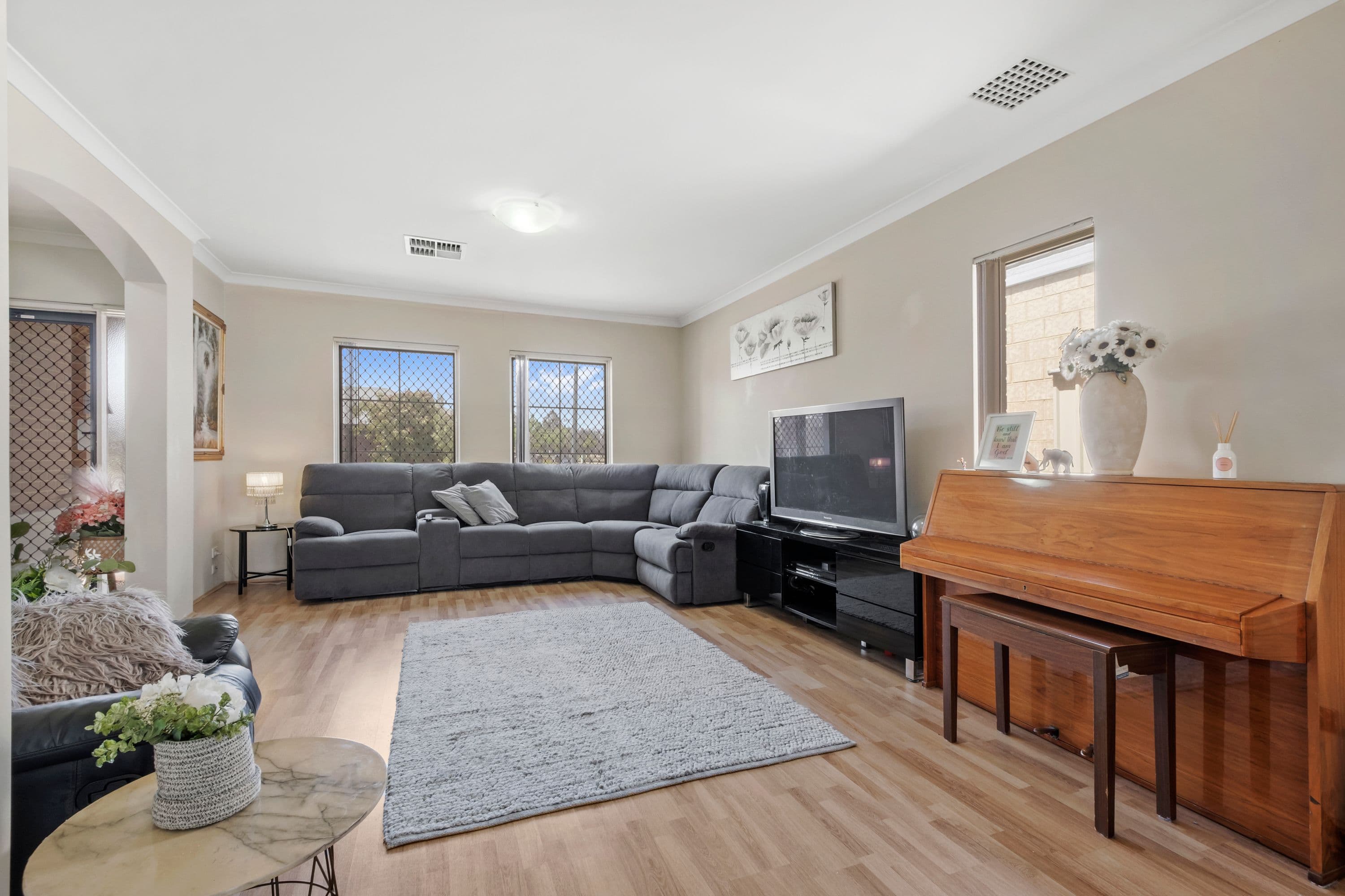 3 Elgin Road, Canning Vale WA 6155, Canning Vale - Thumbnail 5