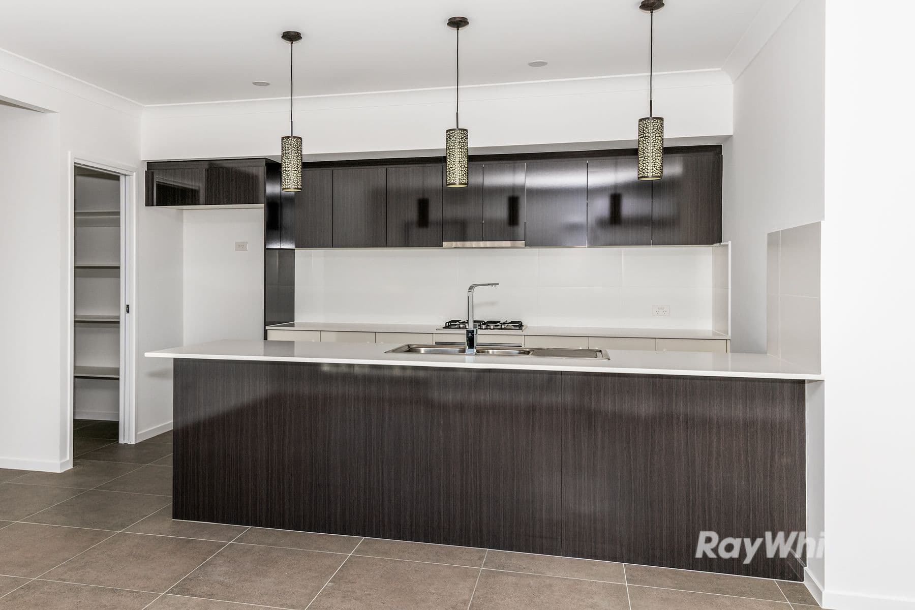 45 Gateway Drive, FLAGSTONE QLD 4280, Flagstone - Thumbnail 2