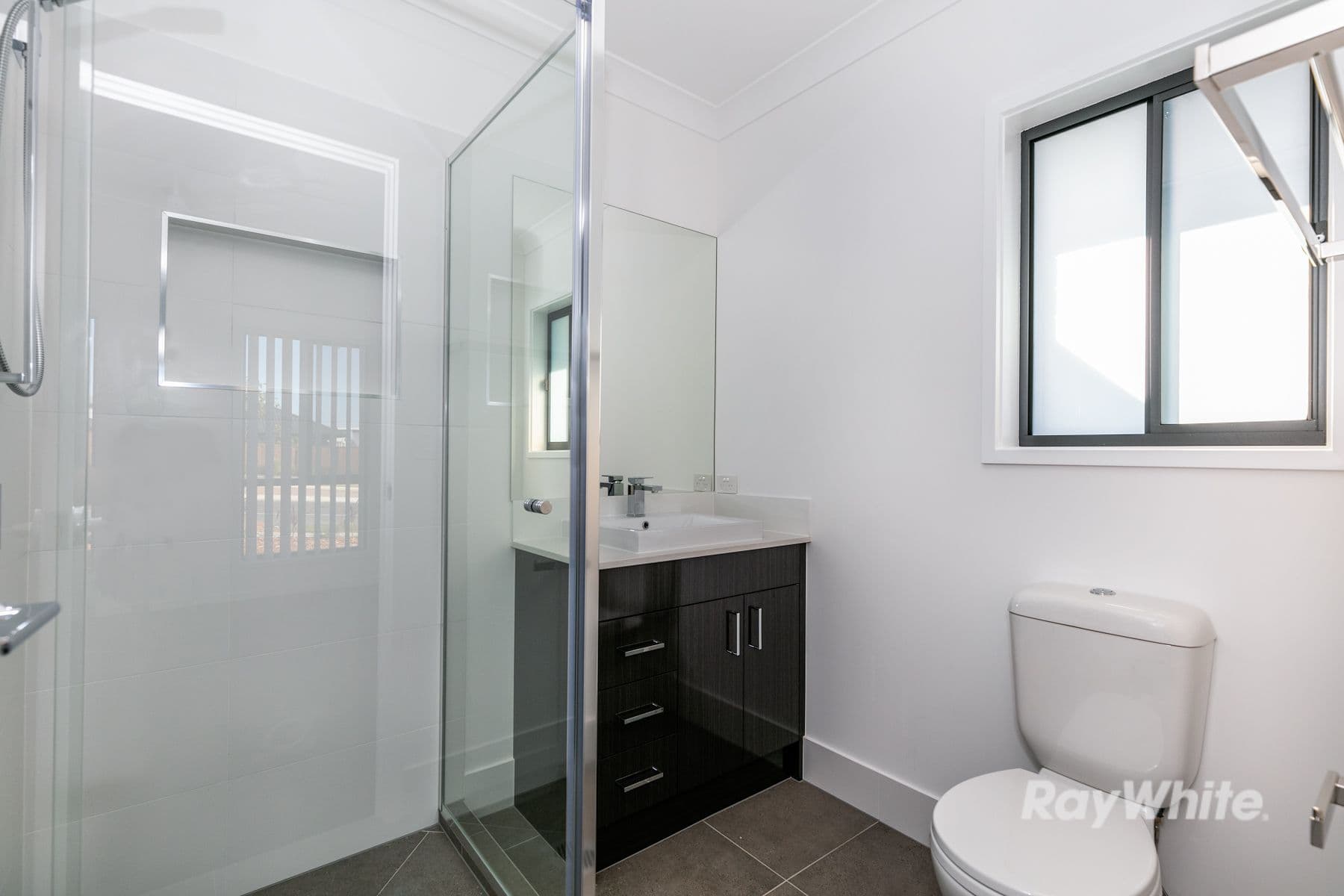 45 Gateway Drive, FLAGSTONE QLD 4280, Flagstone - Thumbnail 5
