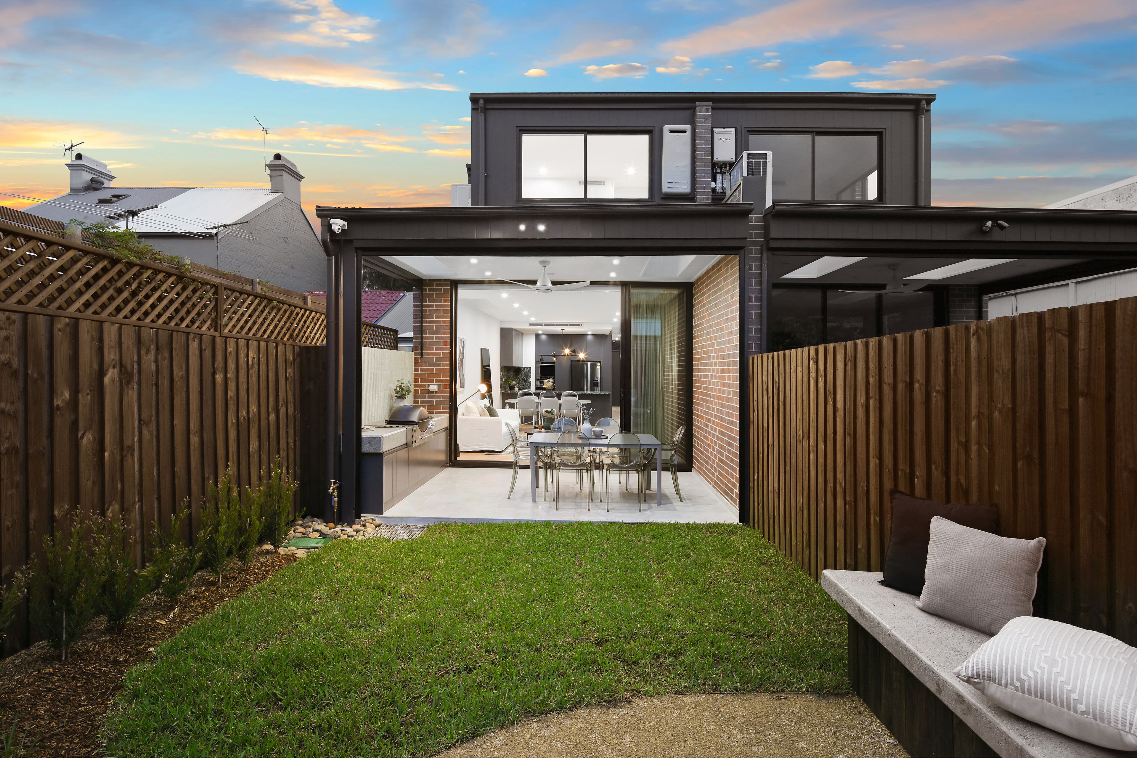 28 Commodore Street, Newtown NSW 2042, Newtown - Thumbnail 3