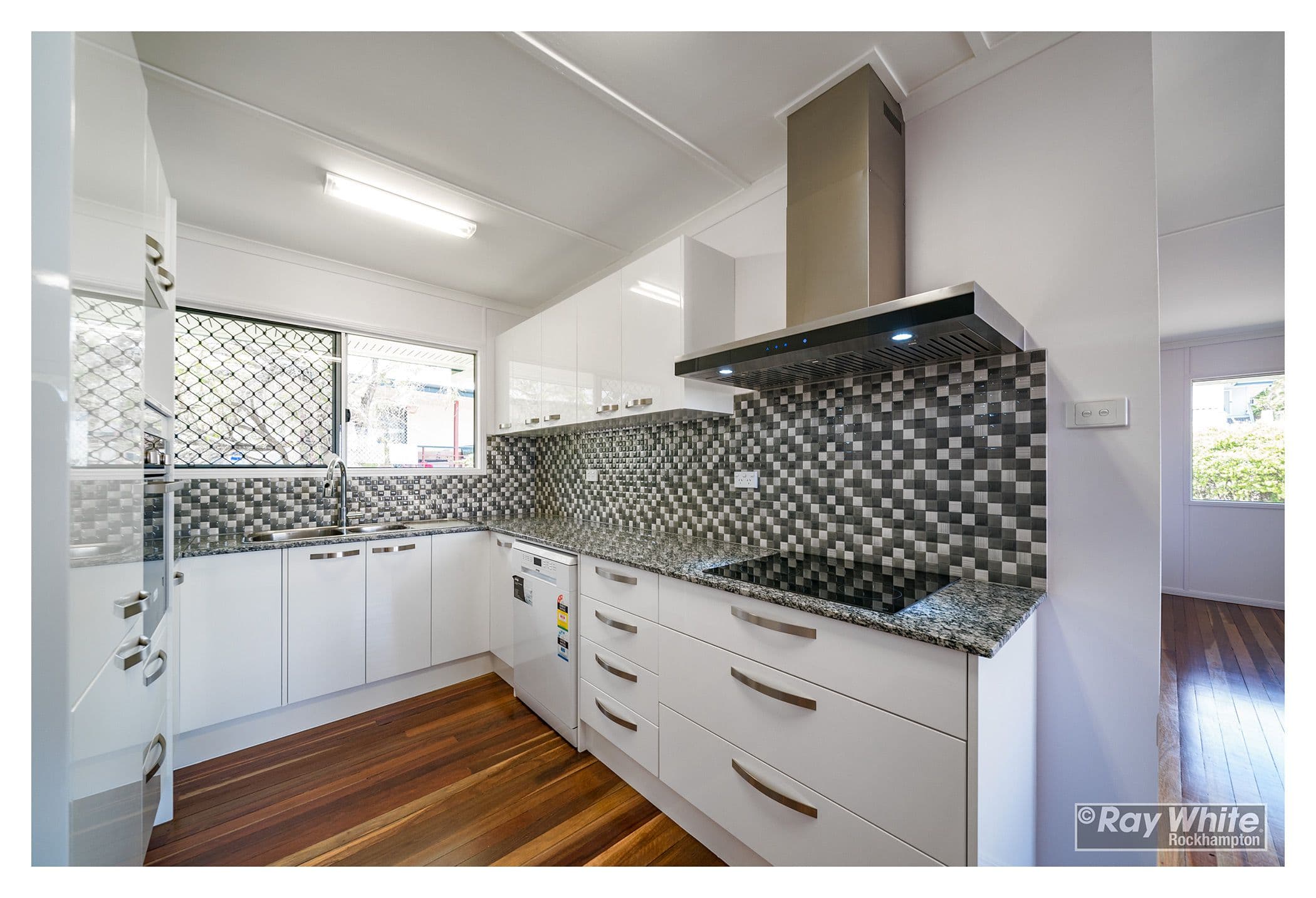 6 Fenlon Street, West Rockhampton QLD 4700, West Rockhampton - Thumbnail 8