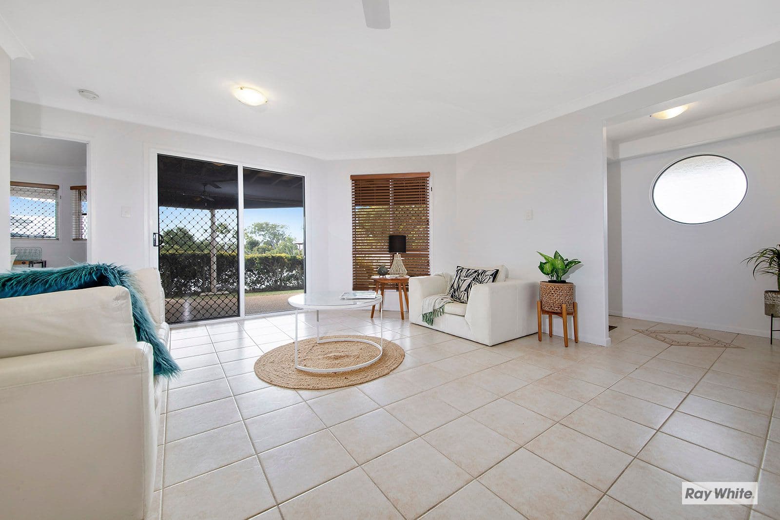 7 Discovery Crescent, Rosslyn QLD 4703, Rosslyn - Thumbnail 5