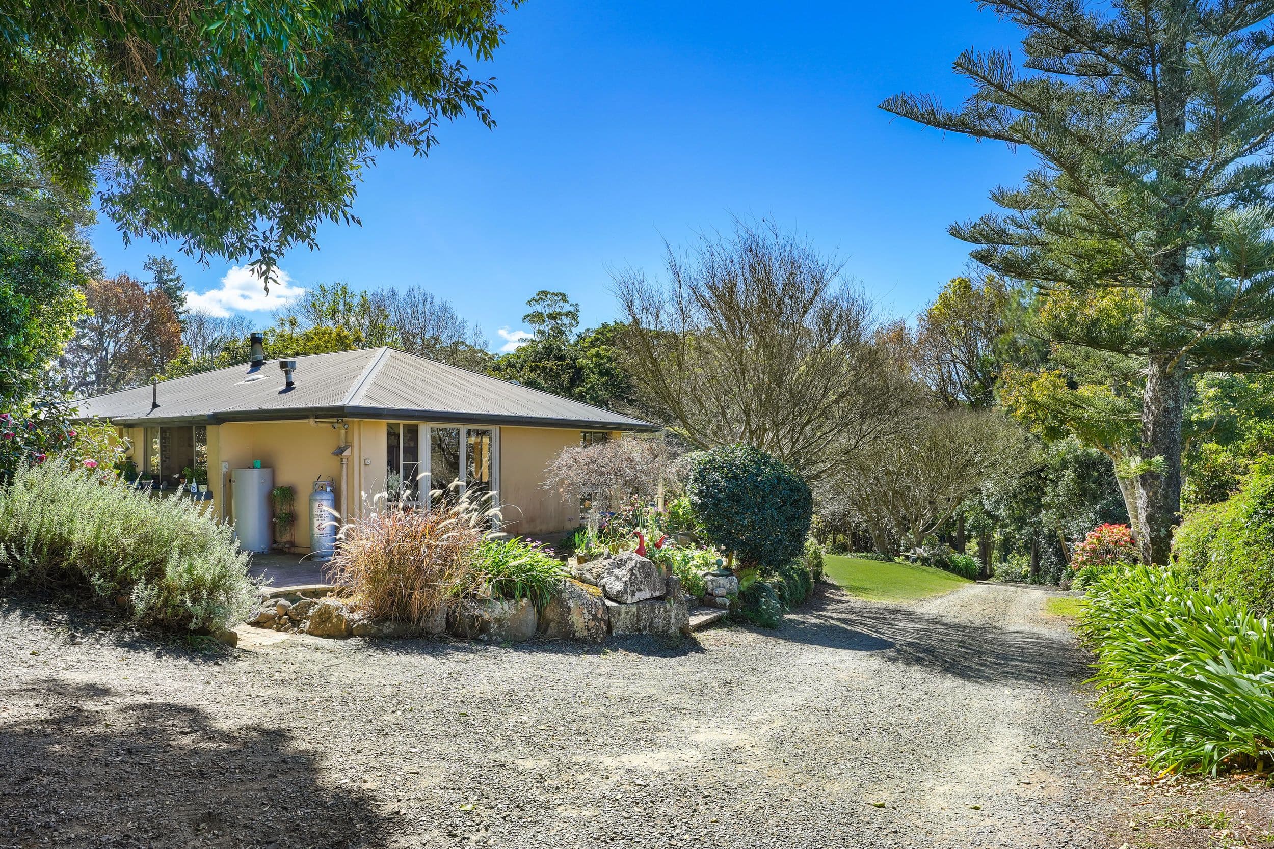 42-44 Alpine Terrace, Tamborine Mountain QLD 4272, Tamborine Mountain - Thumbnail 3