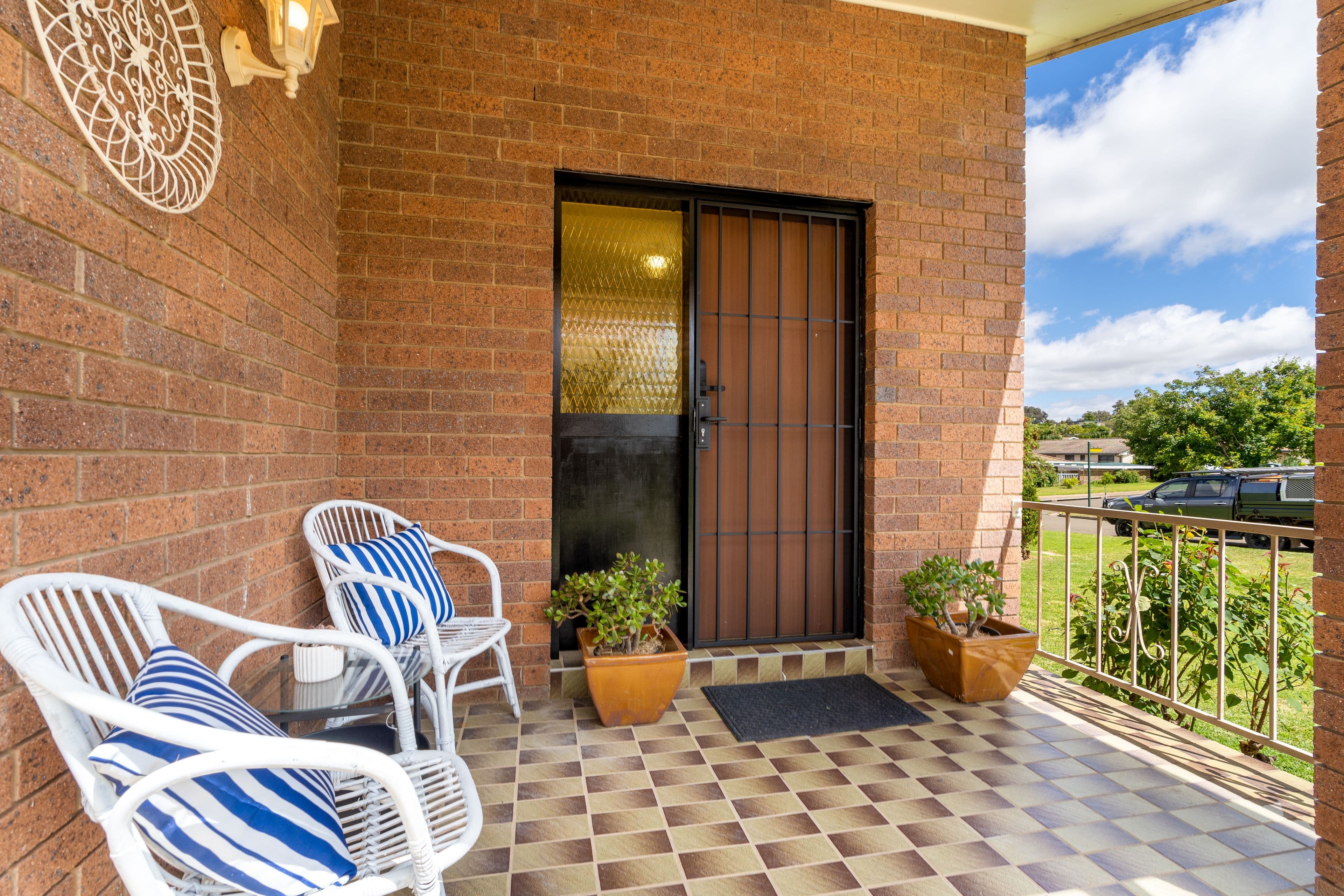 9 Nambucca Circuit, Cowra NSW 2794, Cowra - Thumbnail 2