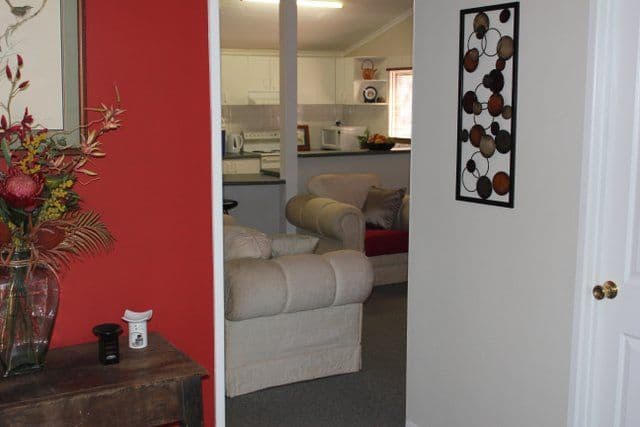 17 Carter Street, CHARLEVILLE QLD 4470, Charleville - Thumbnail 7