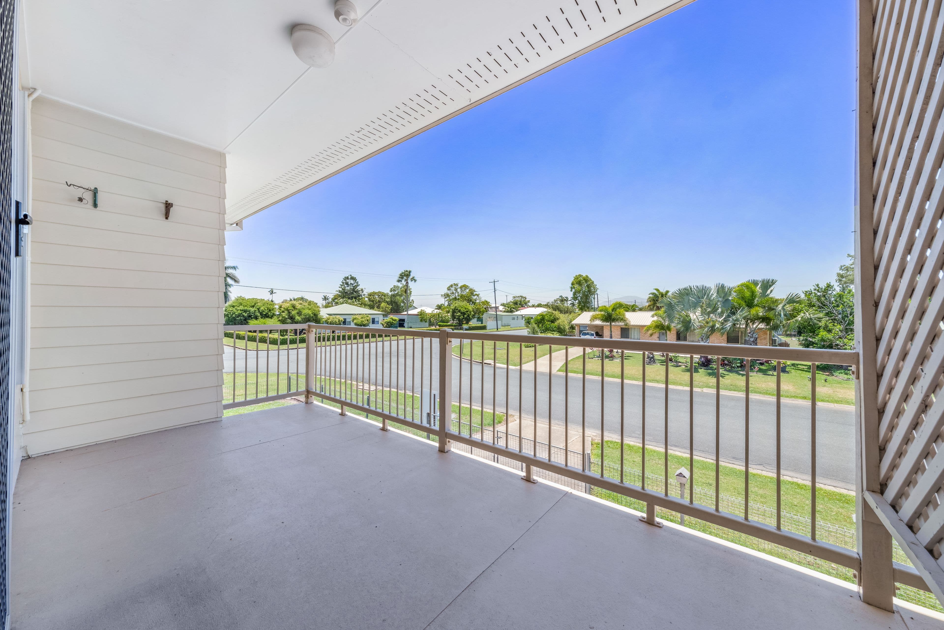 2 Lurline Drive, Proserpine QLD 4800, Proserpine - Thumbnail 2