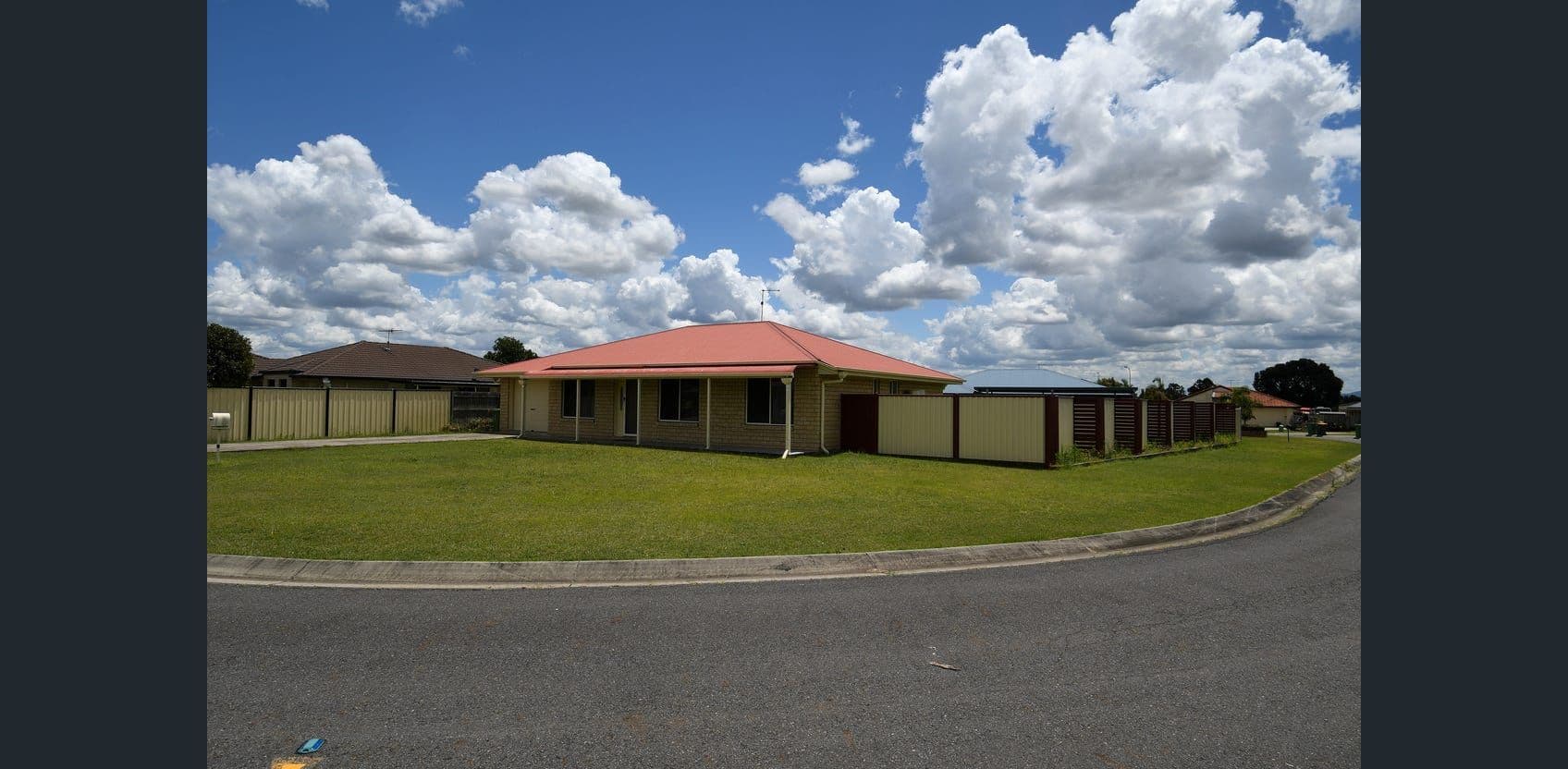 8 Varley Street, Lowood QLD 4311, Lowood - Thumbnail 2