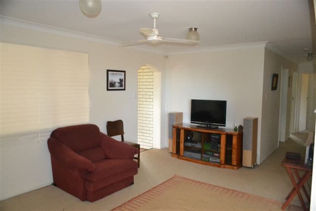 54 Hampton Street, HARRISTOWN QLD 4350, Harristown - Thumbnail 3