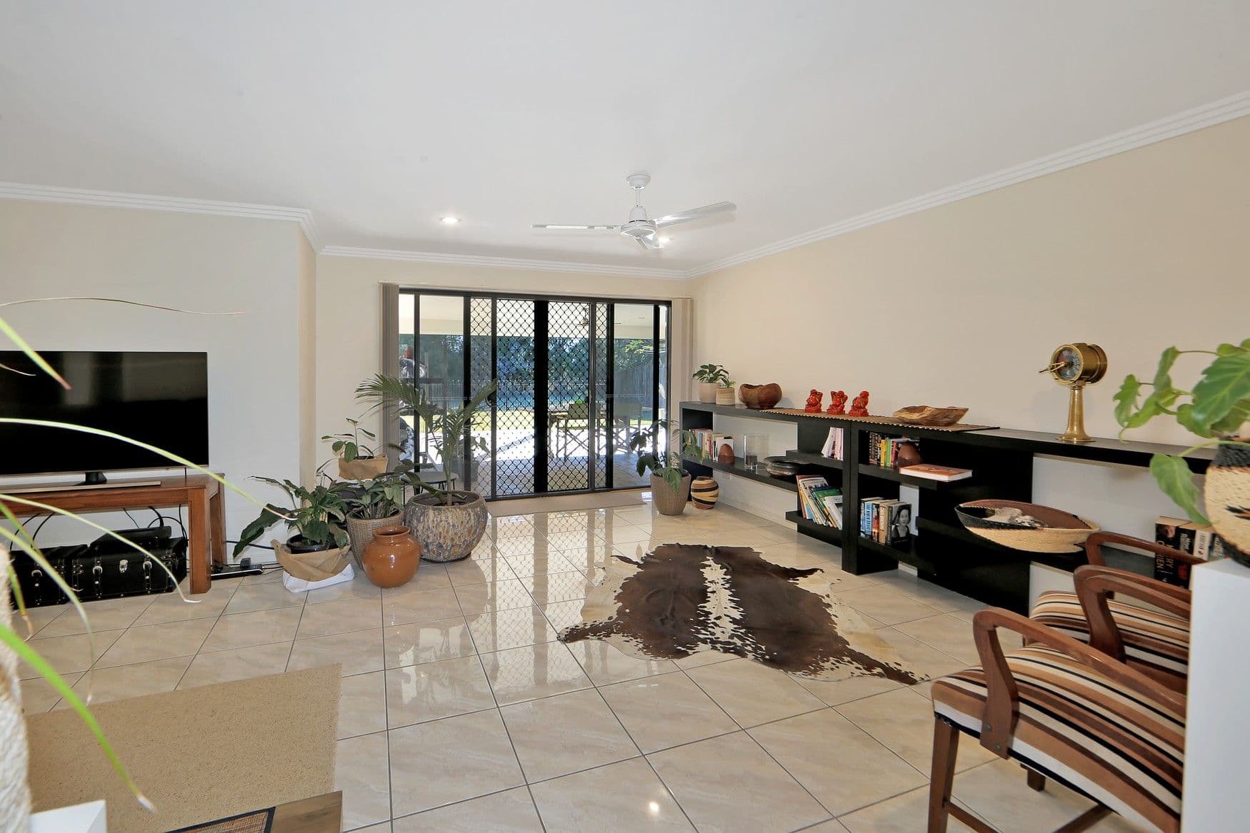 27 Oceanview Street, Point Vernon QLD 4655, Point Vernon - Thumbnail 6