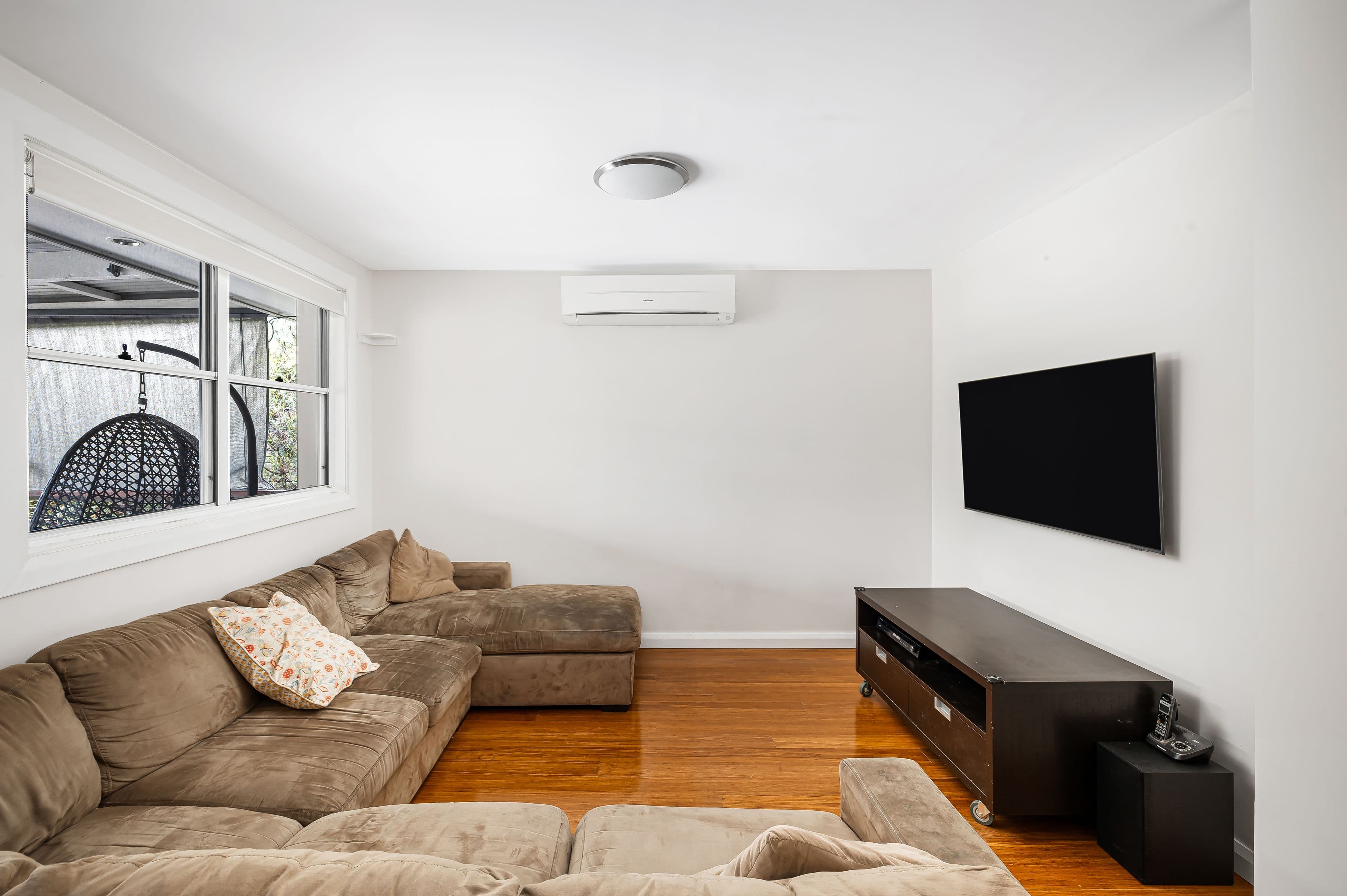 17 Baker Crescent, Baulkham Hills NSW 2153, Baulkham Hills - Thumbnail 2