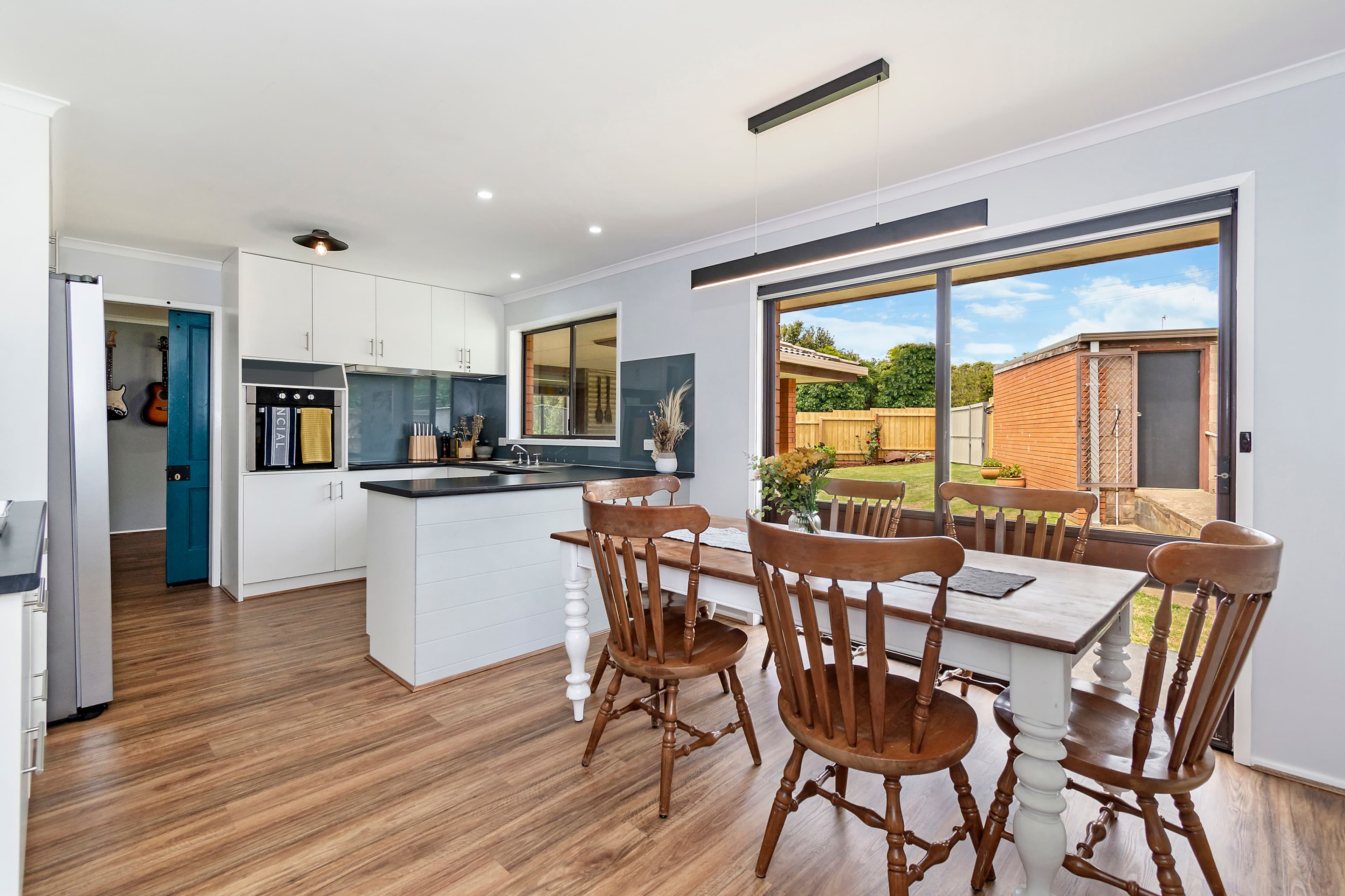 10 Suzanne Crescent, Warrnambool VIC 3280, Warrnambool - Thumbnail 4
