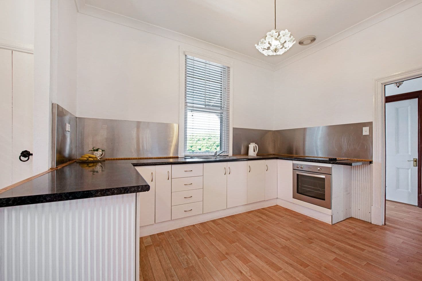 87 Francis Street, Beachlands WA 6530, Beachlands - Thumbnail 4