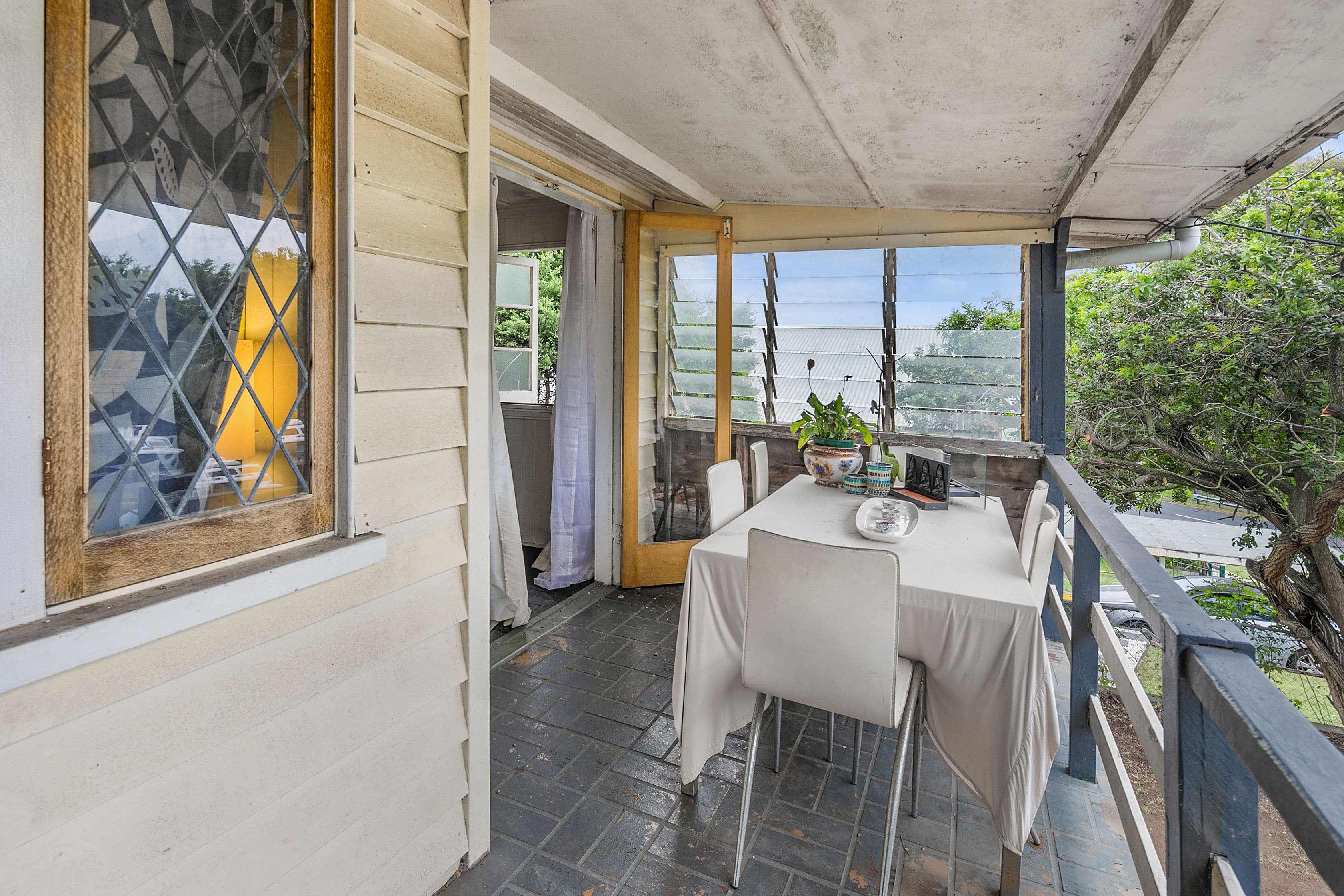 206 Sibley Road, Wynnum West QLD 4178, Wynnum West - Thumbnail 2