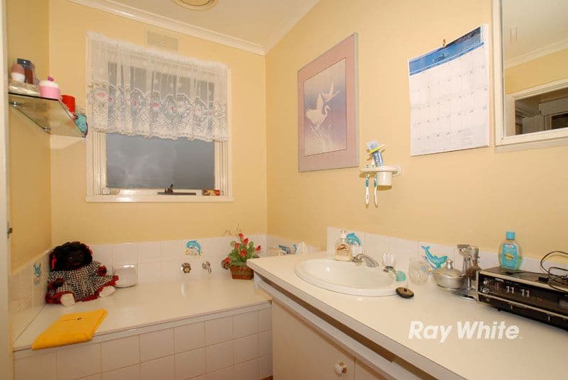 1 Hargrave Court, CRANBOURNE VIC 3977, Cranbourne - Thumbnail 6