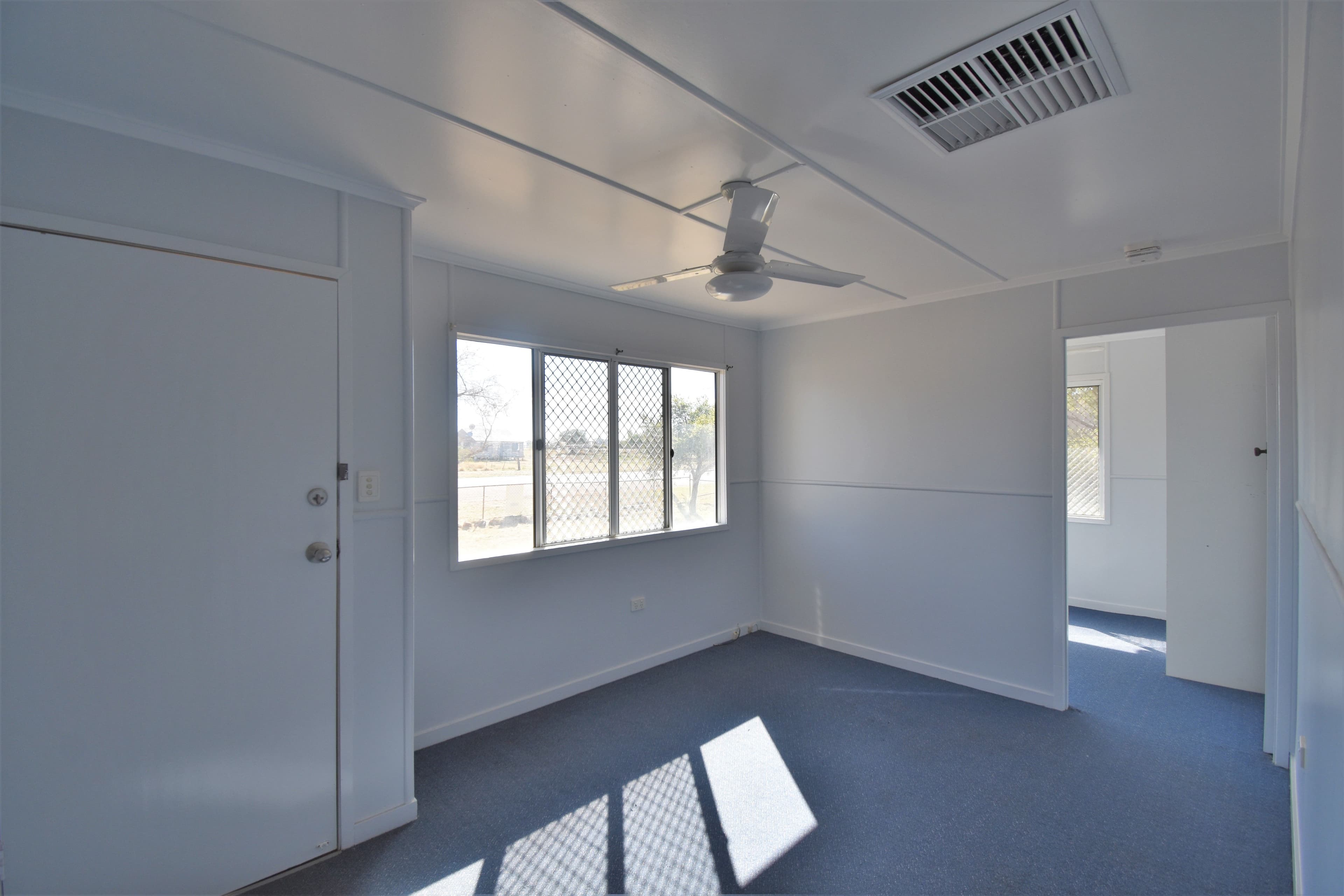 49 Booker Street, Aramac QLD 4726, Aramac - Thumbnail 3