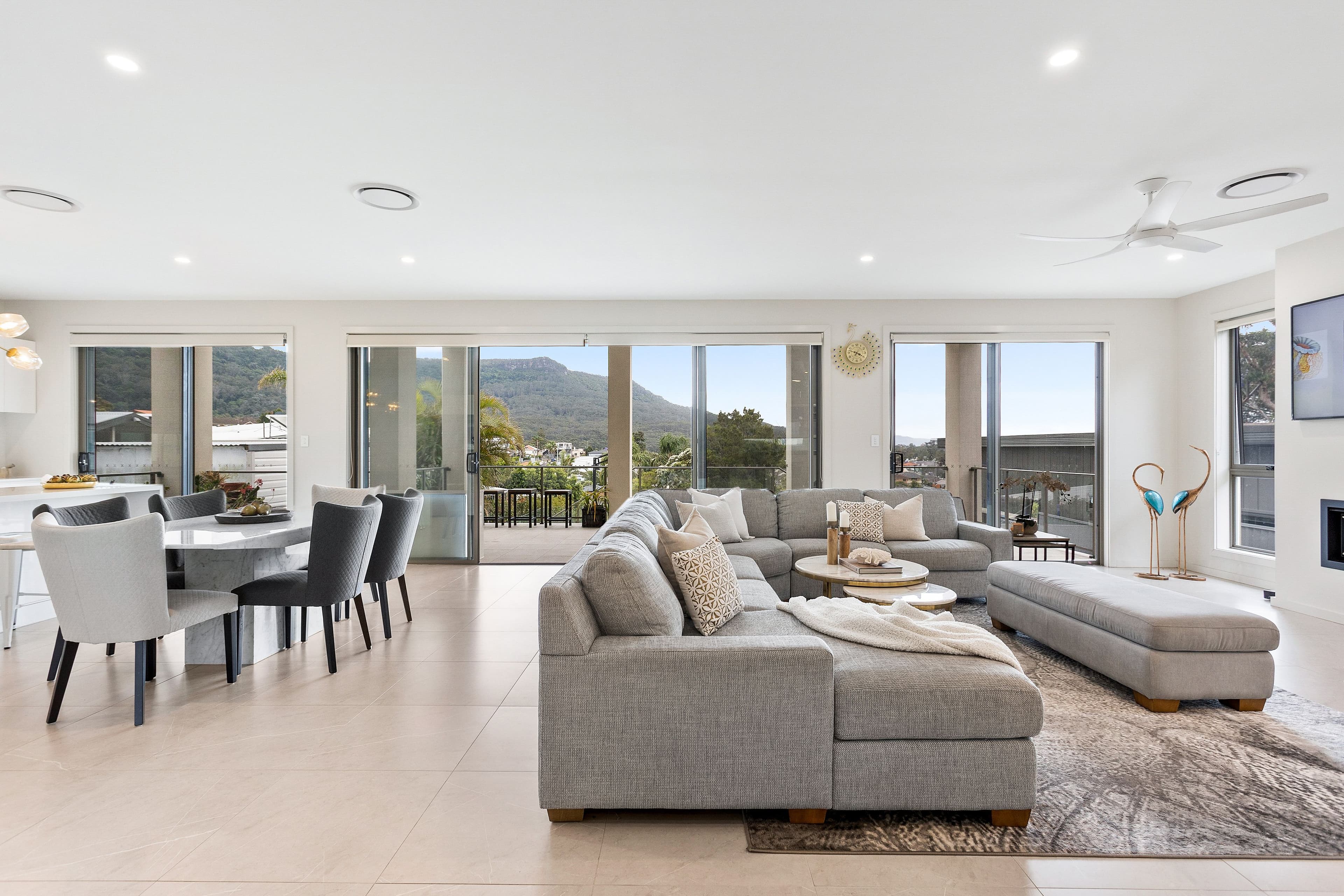 14 New Mount Pleasant Road, Balgownie NSW 2519, Balgownie - Thumbnail 2