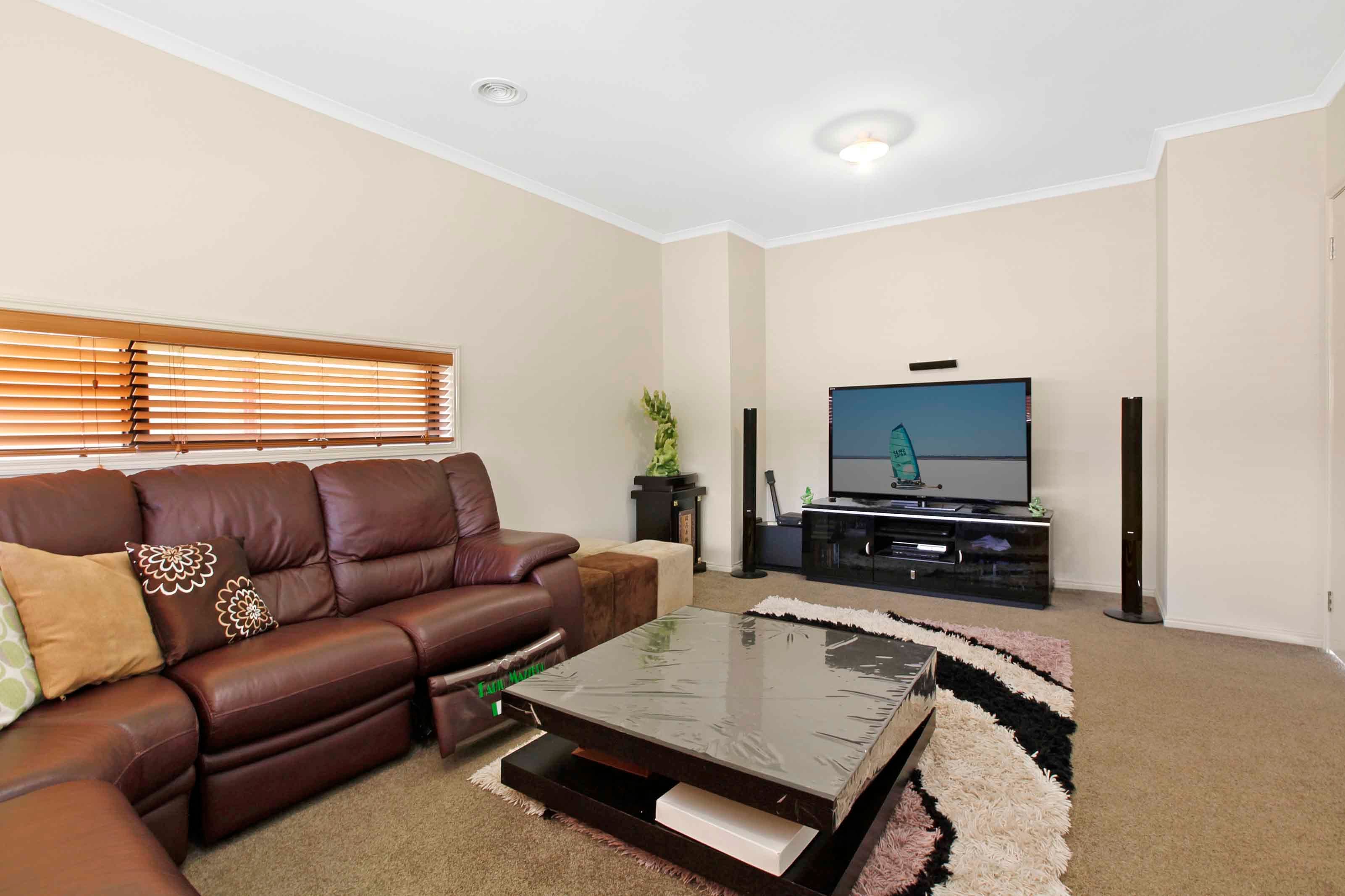 6 Quartz Grove, Epping VIC 3076, Epping - Thumbnail 3
