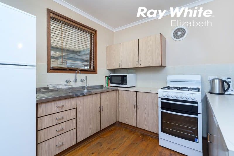 11 Burford Street, Elizabeth Downs SA 5113, Elizabeth Downs - Thumbnail 5