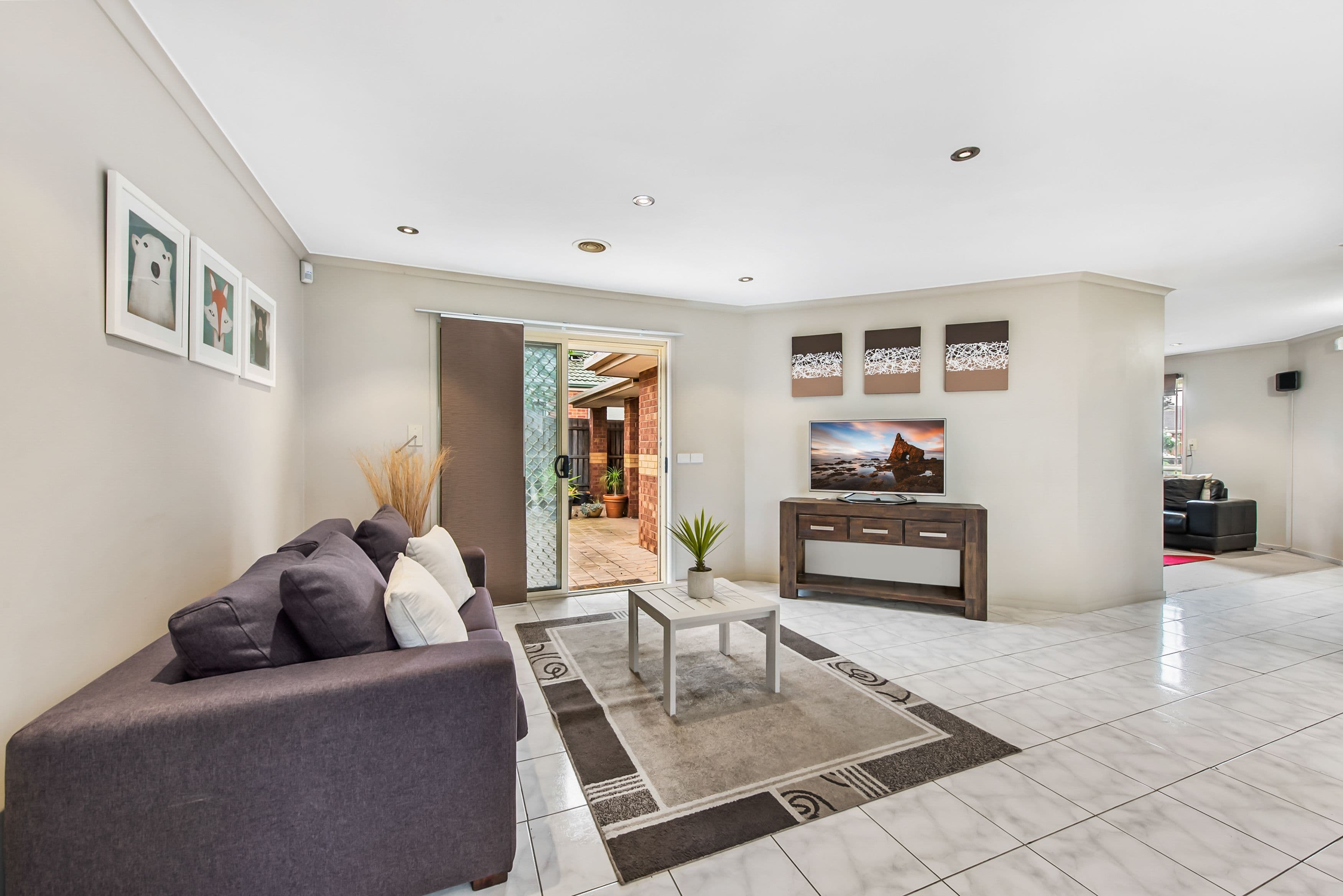 52 Hannah Avenue, Hillside VIC 3037, Hillside - Thumbnail 2
