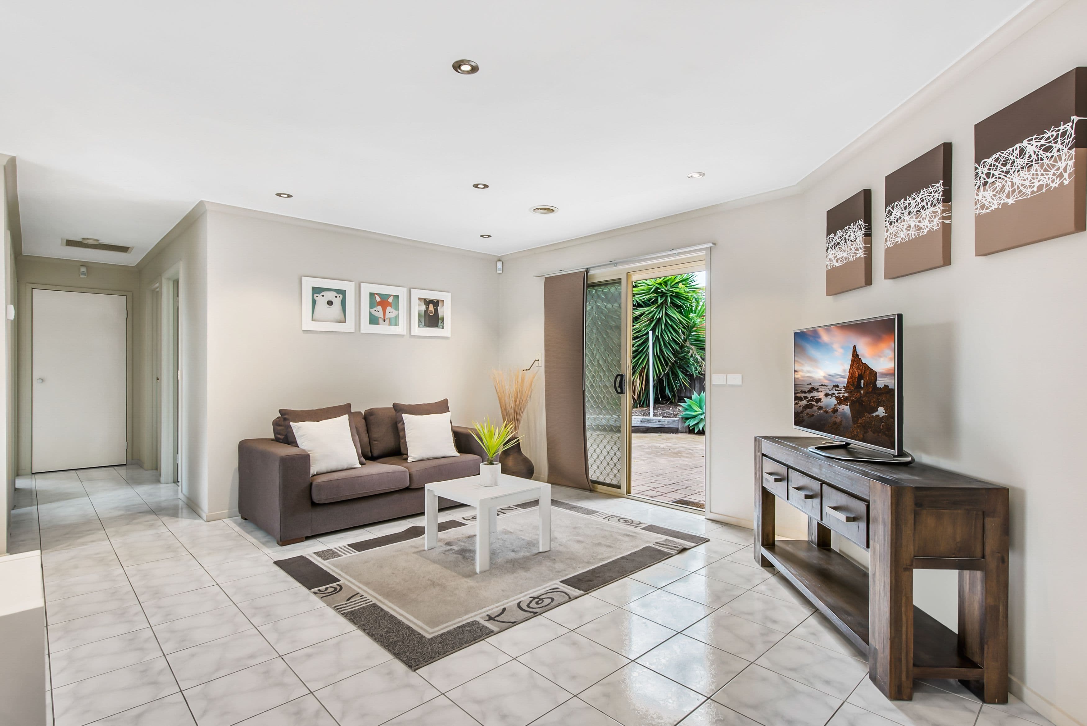 52 Hannah Avenue, Hillside VIC 3037, Hillside - Thumbnail 4