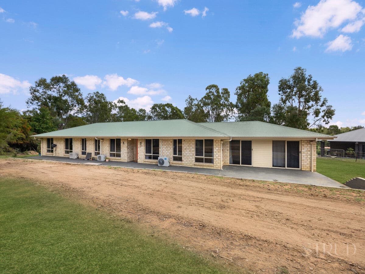 27 Challenge Avenue, Kensington Grove QLD 4341, Kensington Grove - Thumbnail 2