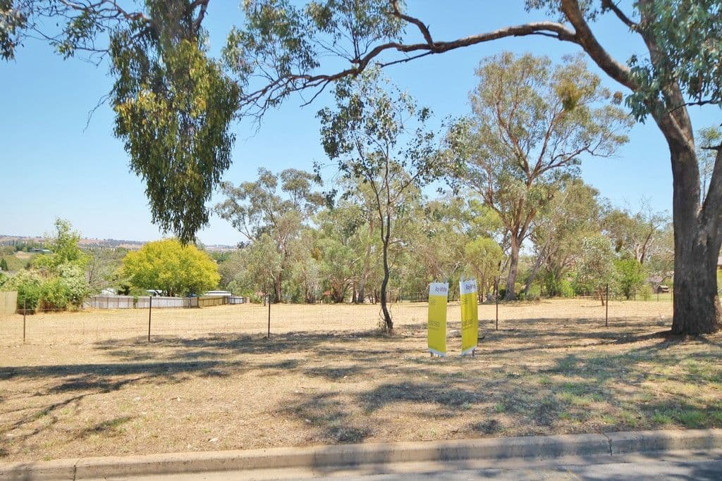 69-71 Elizabeth Street, Young NSW 2594, Young - Thumbnail 2
