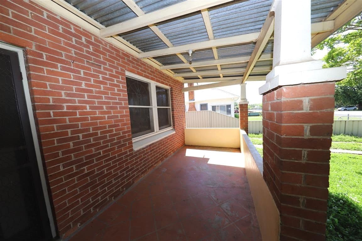 99 Fitzroy Street, Tumut NSW 2720, Tumut - Thumbnail 3