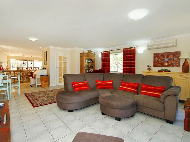 50 Glendale Avenue, HAMERSLEY WA 6022, Hamersley - Thumbnail 3