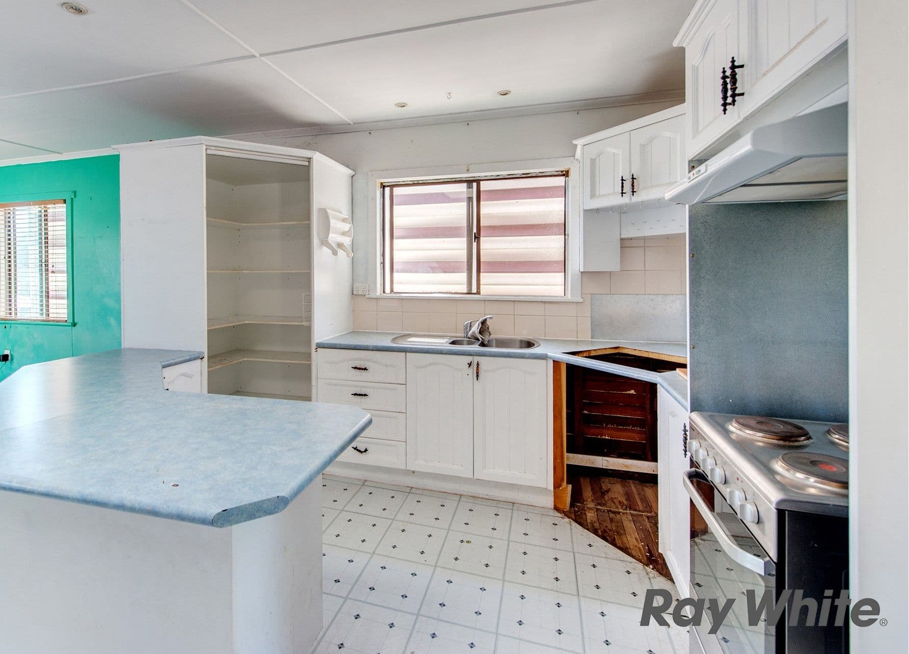 28 Perry Street, Churchill QLD 4305, Churchill - Thumbnail 7