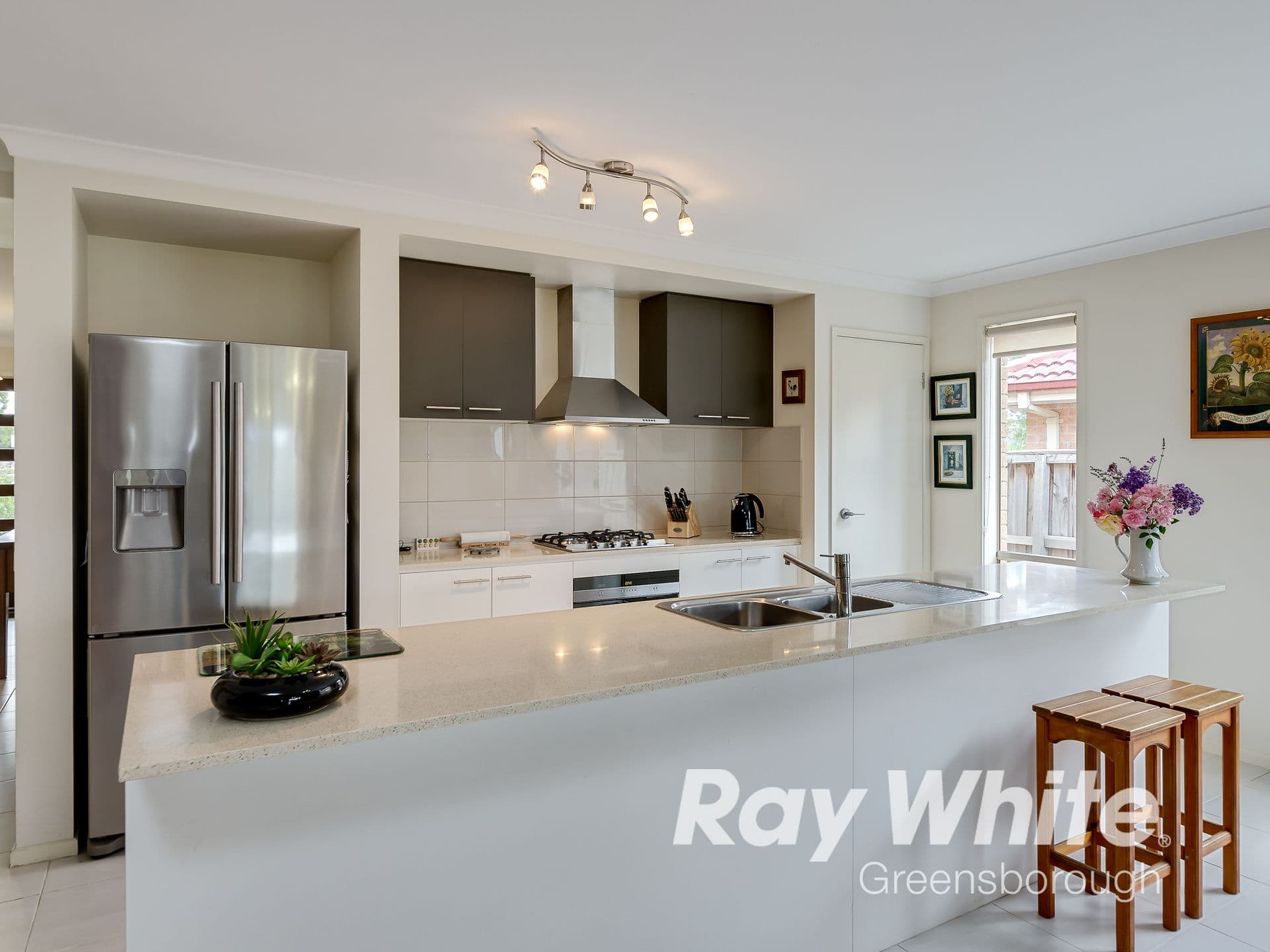 66 Grange Drive, South Morang VIC 3752, South Morang - Thumbnail 2