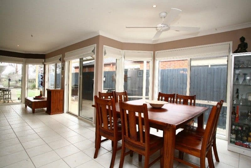 148 Waradgery Drive, ROWVILLE VIC 3178, Rowville - Thumbnail 3