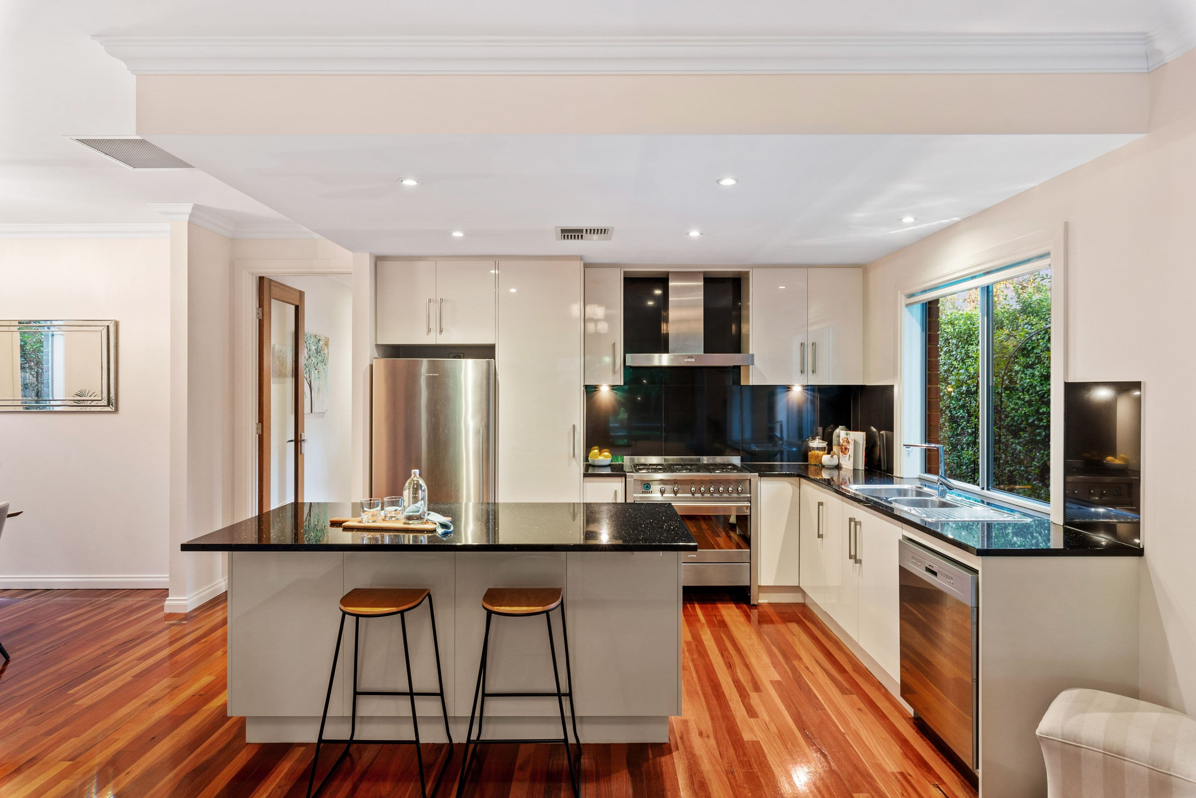 6 Tiparra Avenue, Park Holme SA 5043, Park Holme - Thumbnail 6