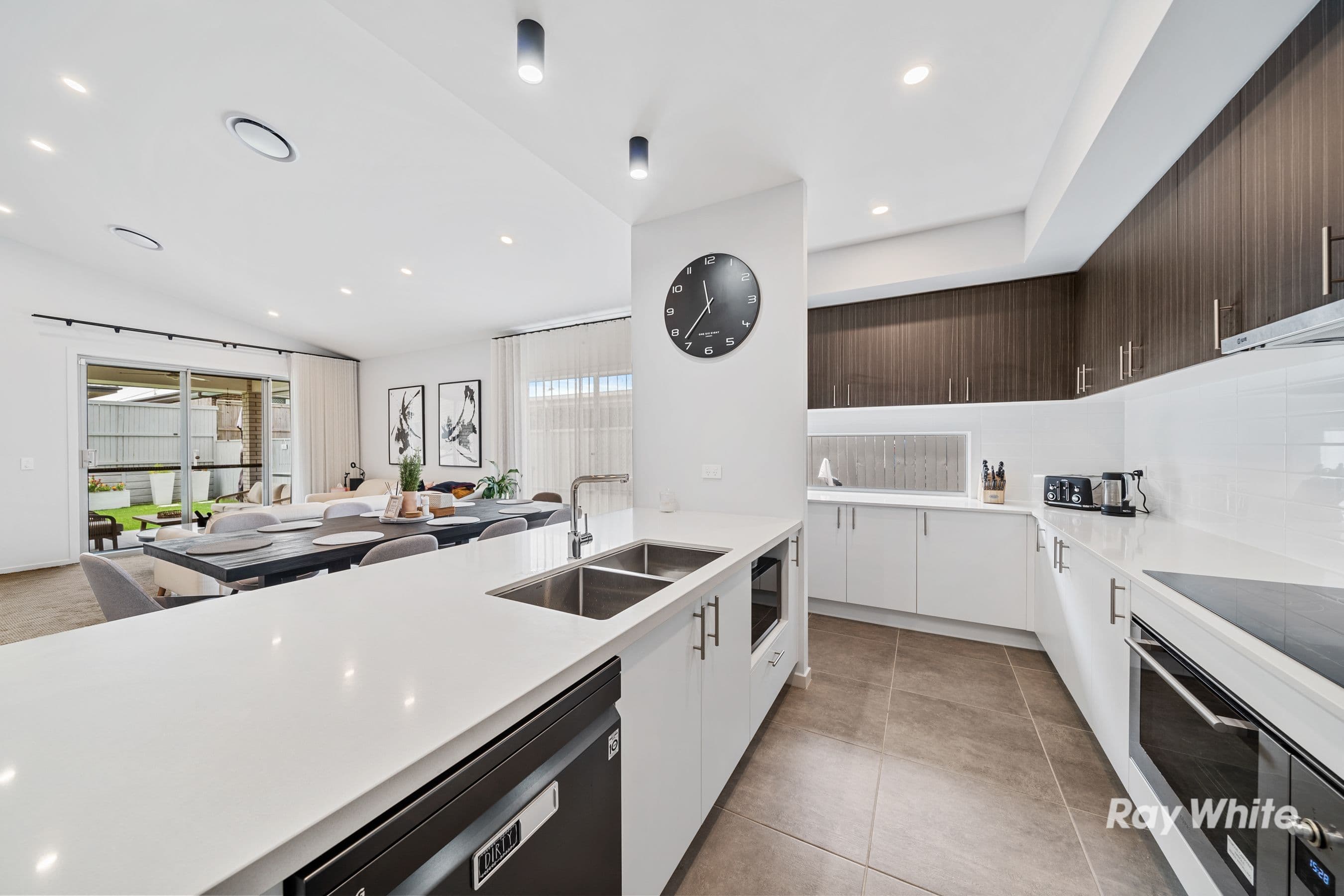 7 Snowdonia Crescent, Yarrabilba QLD 4207, Yarrabilba - Thumbnail 3