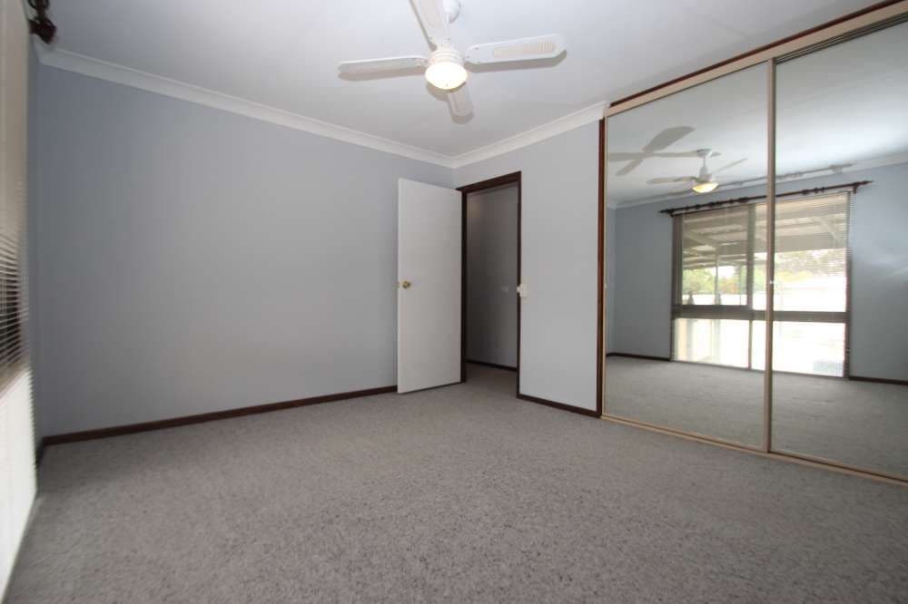 11 Sunnyside Crescent, WALLA WALLA NSW 2659, Walla Walla - Thumbnail 4
