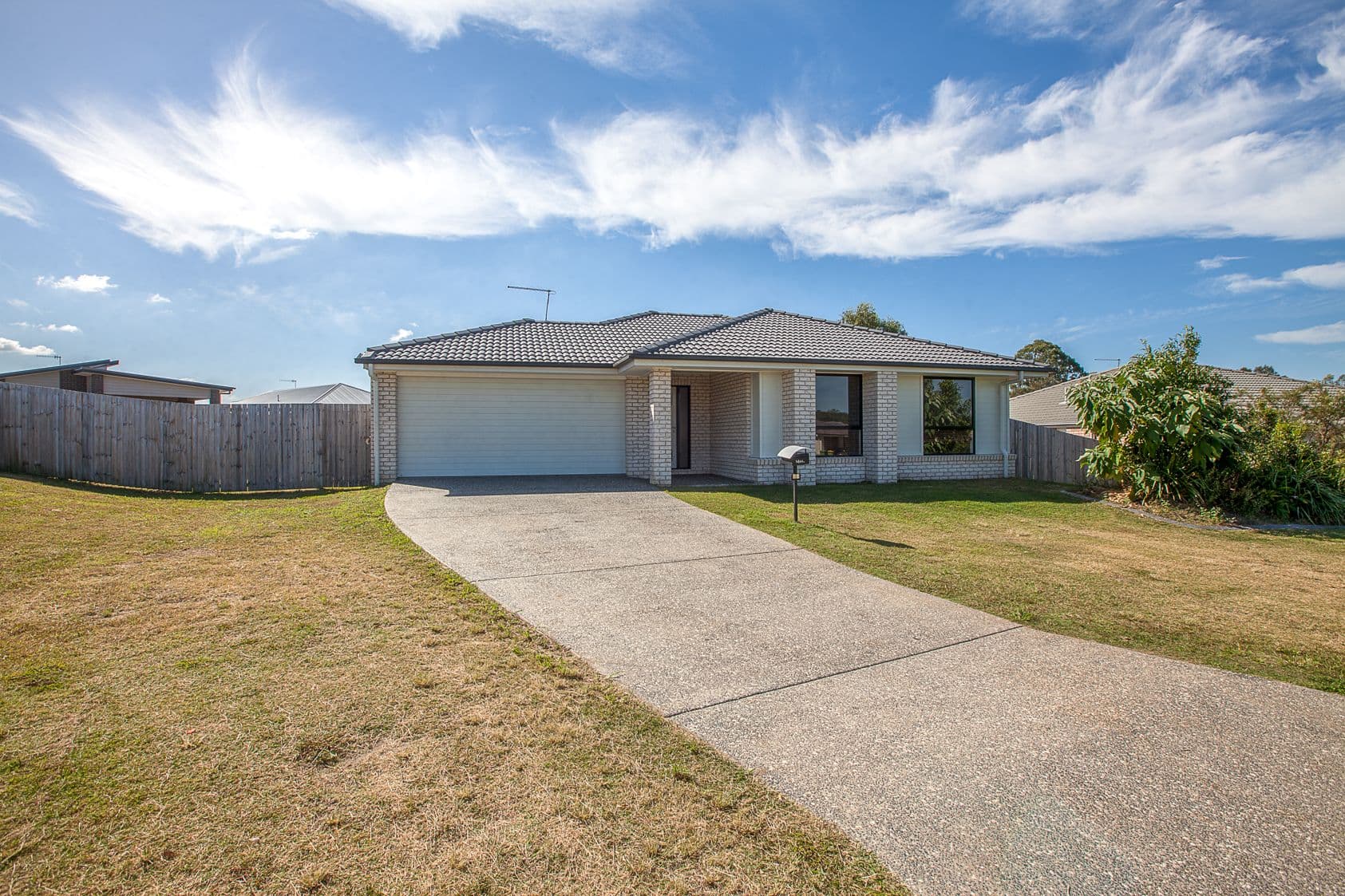 11 Custodian Crescent, Ormeau QLD 4208, Ormeau - Thumbnail 4