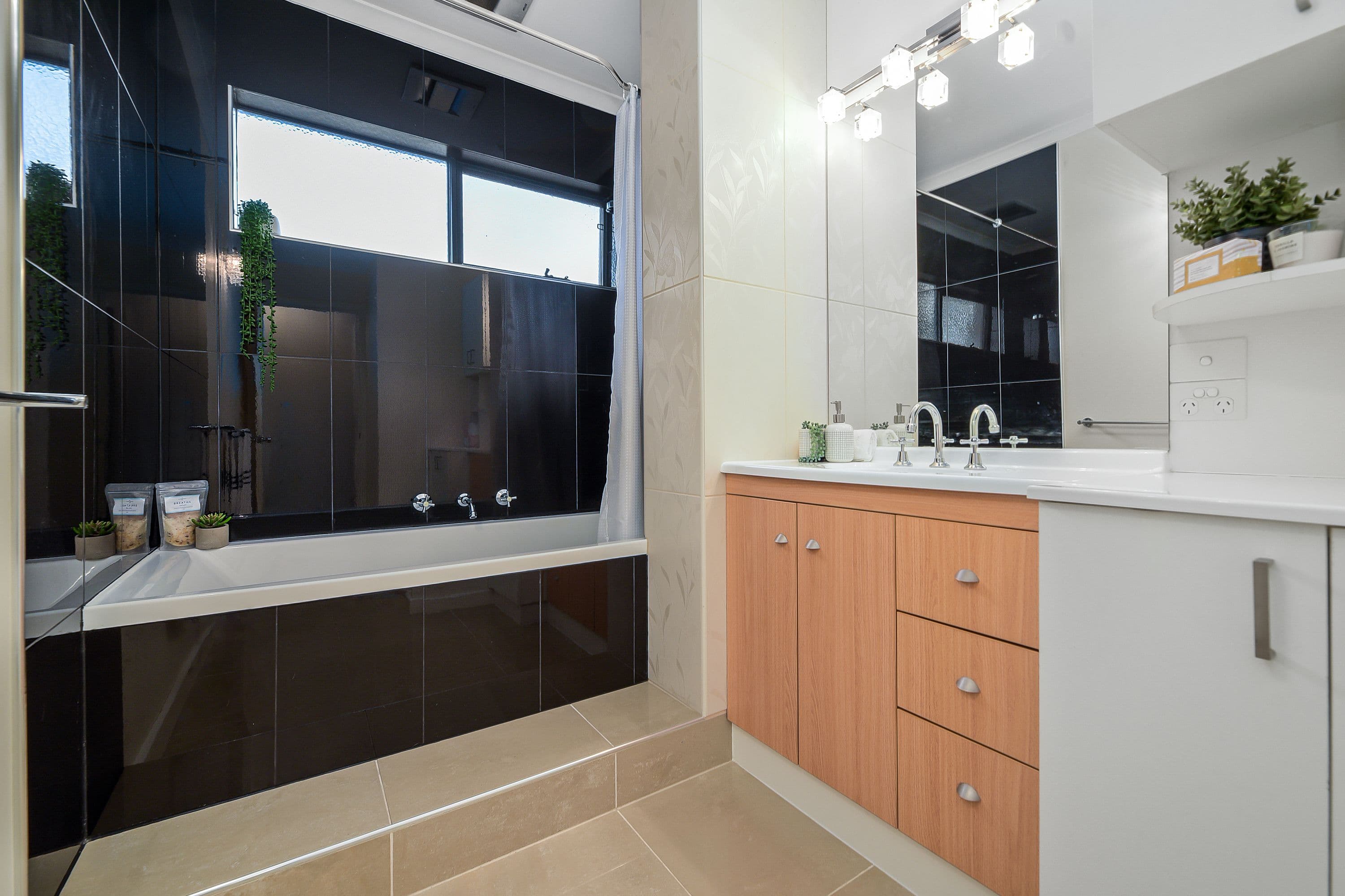 10 Loretto Avenue, Ferntree Gully VIC 3156, Ferntree Gully - Thumbnail 7