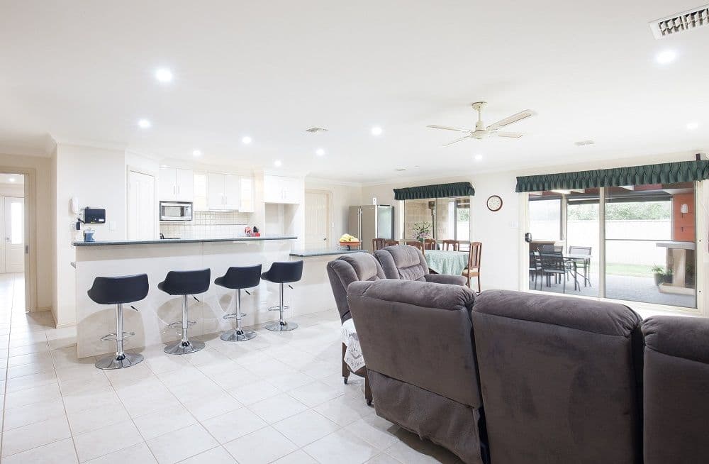 4 Venice Court, Mount Gambier SA 5290, Mount Gambier - Thumbnail 4