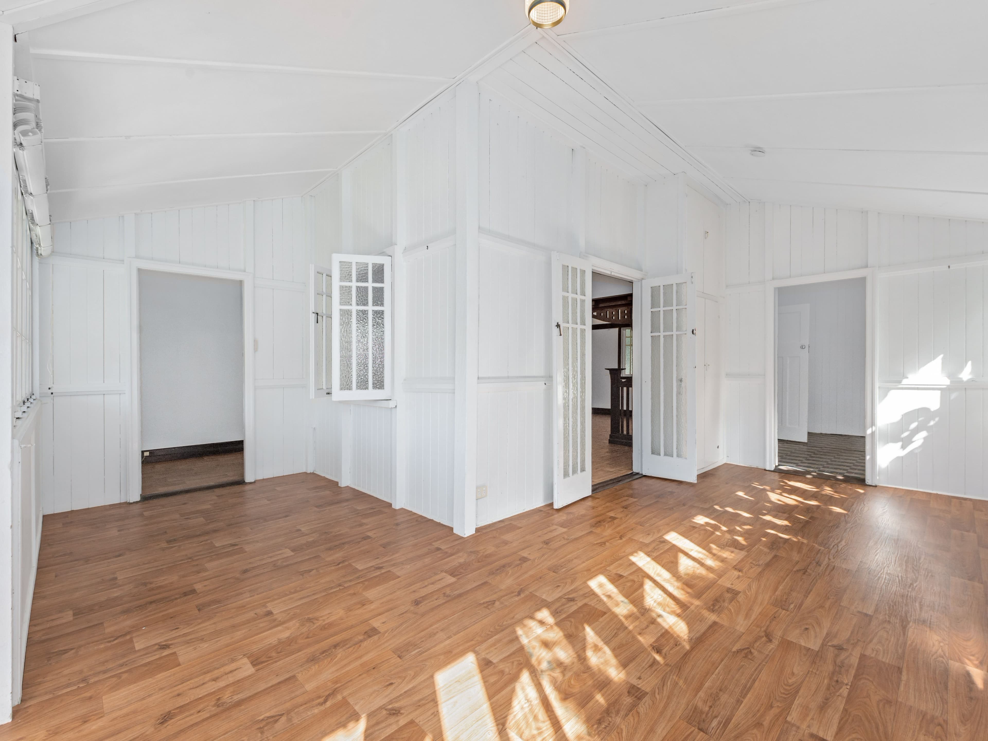 1/6 Railway Avenue, Beaconsfield VIC 3807, Beaconsfield - Image 1