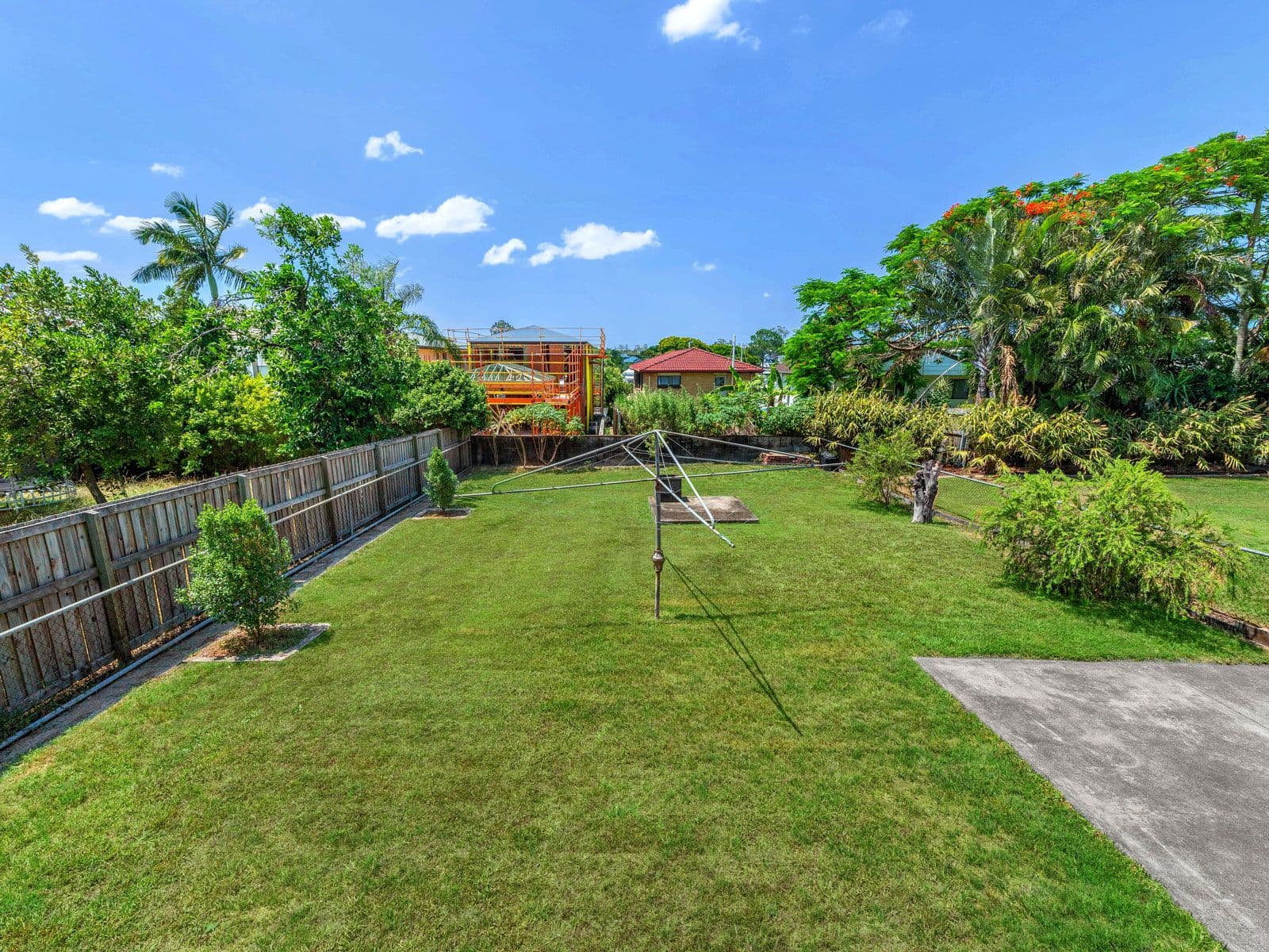 10 Lloyd Street, Camp Hill QLD 4152, Camp Hill - Thumbnail 8