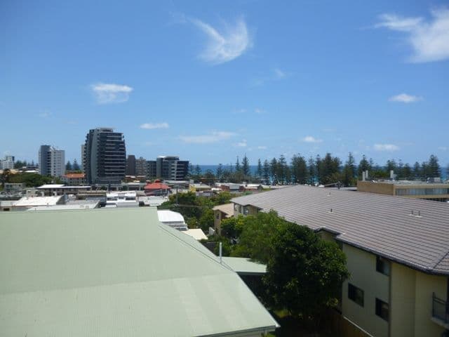 15 Ewart Street, BURLEIGH HEADS QLD 4220, Burleigh Heads - Thumbnail 5