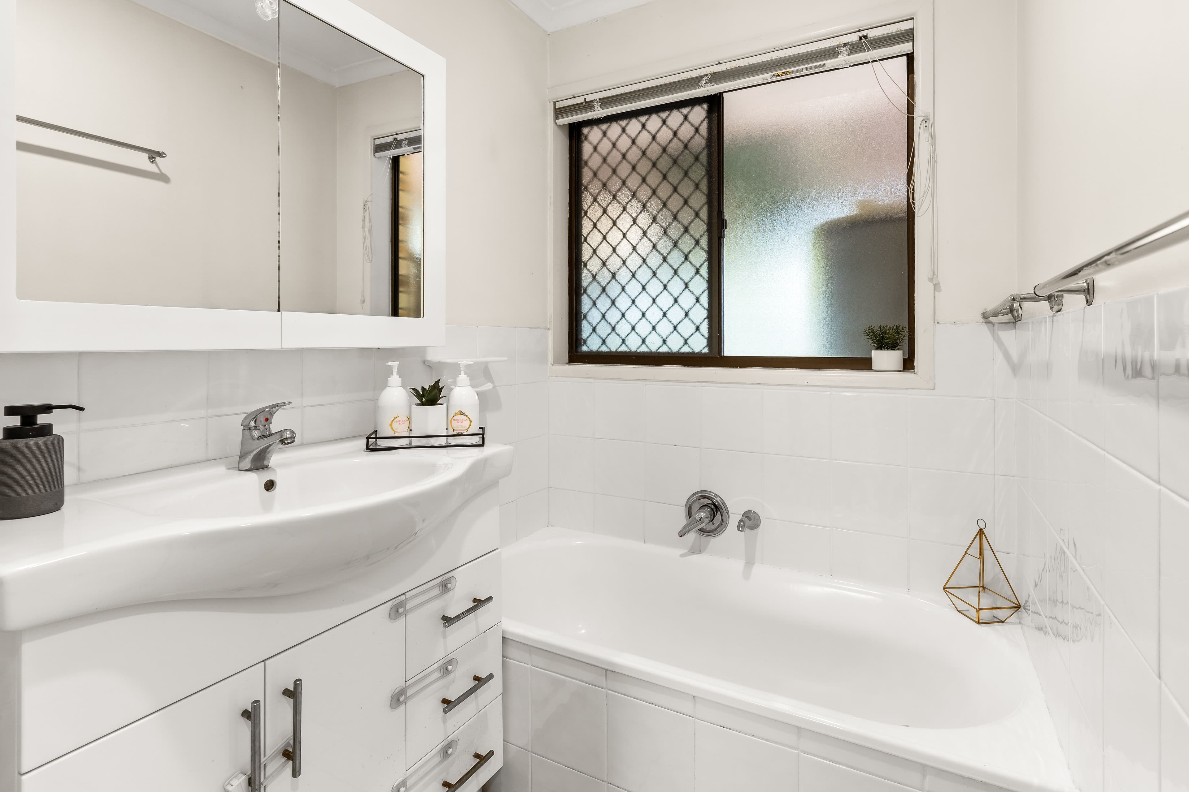 6 Caloola Drive, Springwood QLD 4127, Springwood - Thumbnail 8