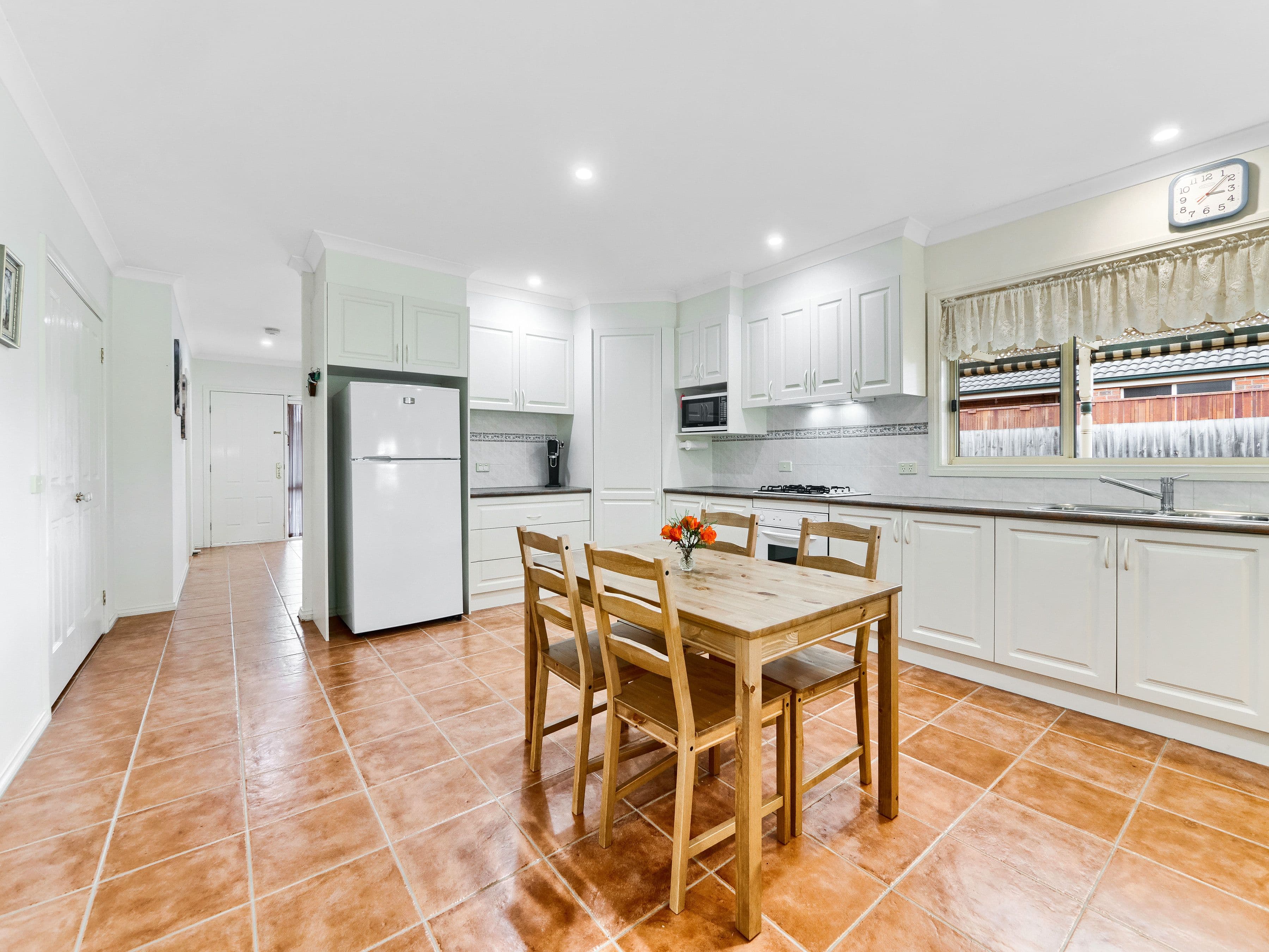 8 Iriswells Close, Tooradin VIC 3980, Tooradin - Thumbnail 5