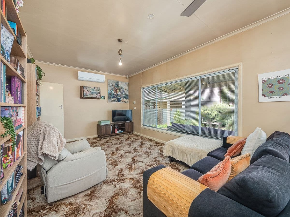 72 Hill Street, Murray Bridge, Murray Bridge - Thumbnail 4