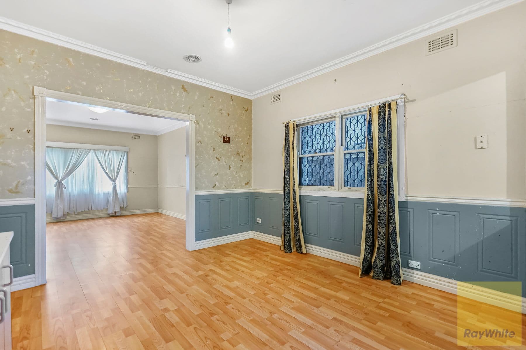 136 Forrest Street, Ardeer VIC 3022, Ardeer - Thumbnail 4