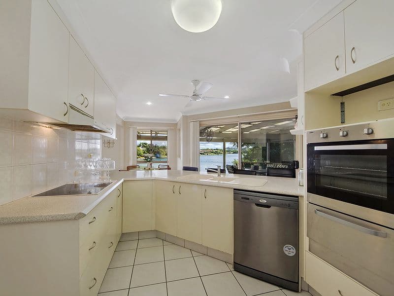39 Silvabank Drive, VARSITY LAKES QLD 4227, Varsity Lakes - Thumbnail 6