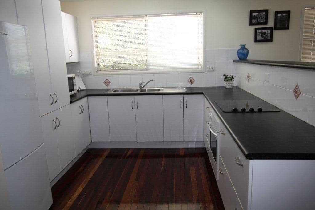 30 Stenlake Avenue, KAWANA QLD 4701, Kawana - Thumbnail 2
